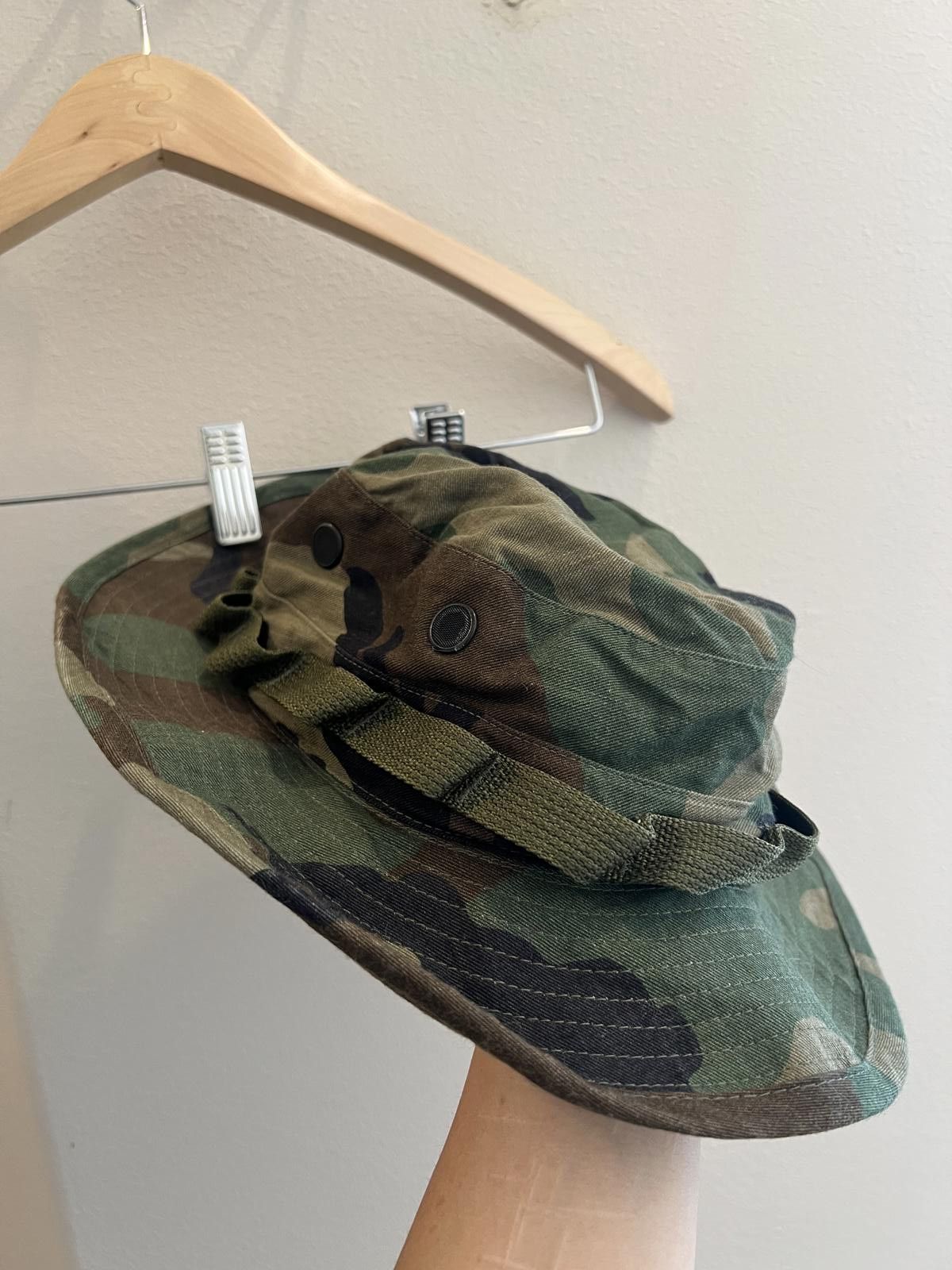 Designer Authentic Military Camo Bucket Hat - Size 7 Size ONE SIZE - 5 Thumbnail