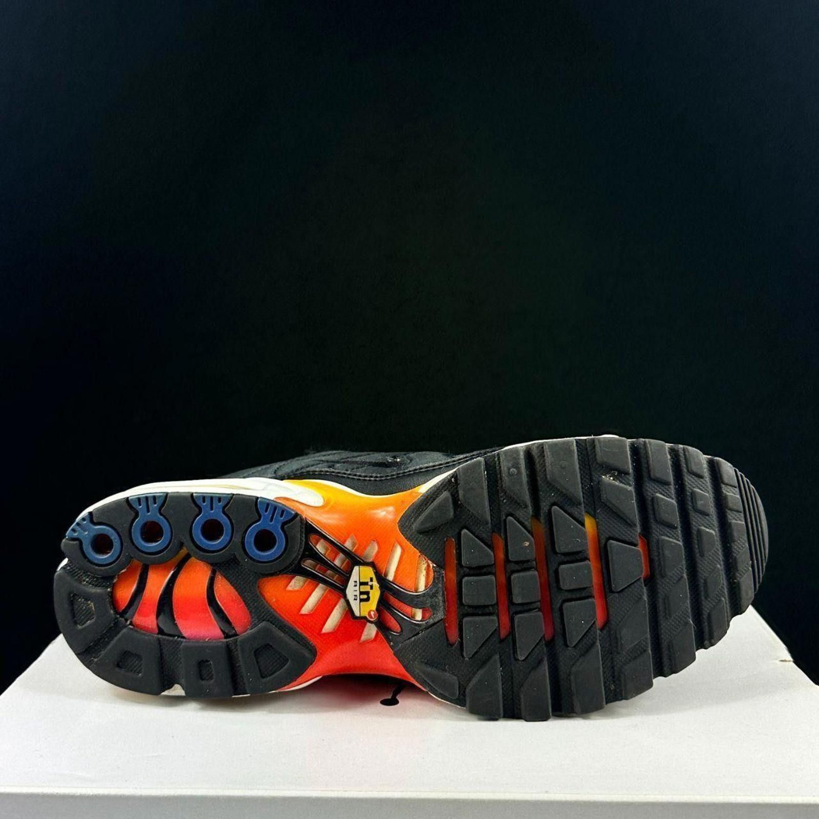 Nike 🌈 UNIQUE MULTI-STITCH BLACK NIKE TNs 🌈 Size US 8.5 / IT 38.5 - 3 Thumbnail