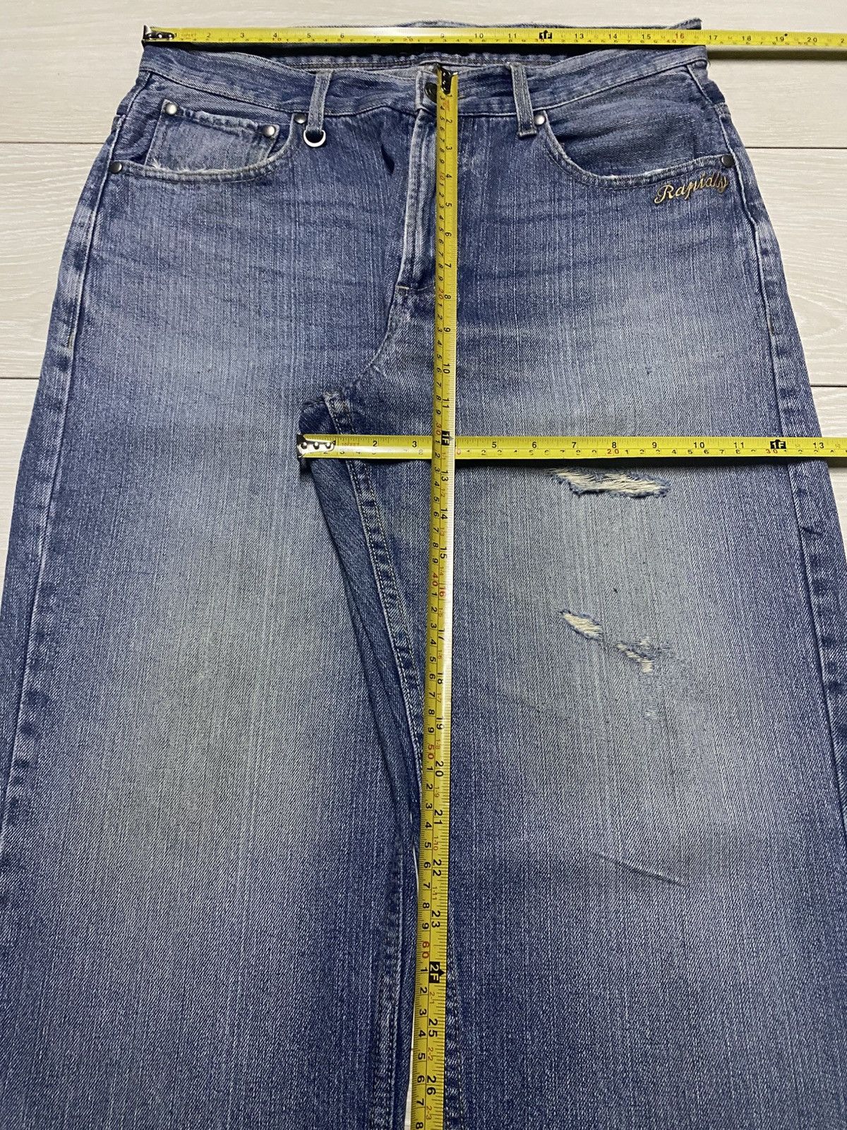 Japanese Brand Vintage Rapidly Embroidery Logo Faded Wash Taperred Leg Jean Size US 33 - 15 Thumbnail