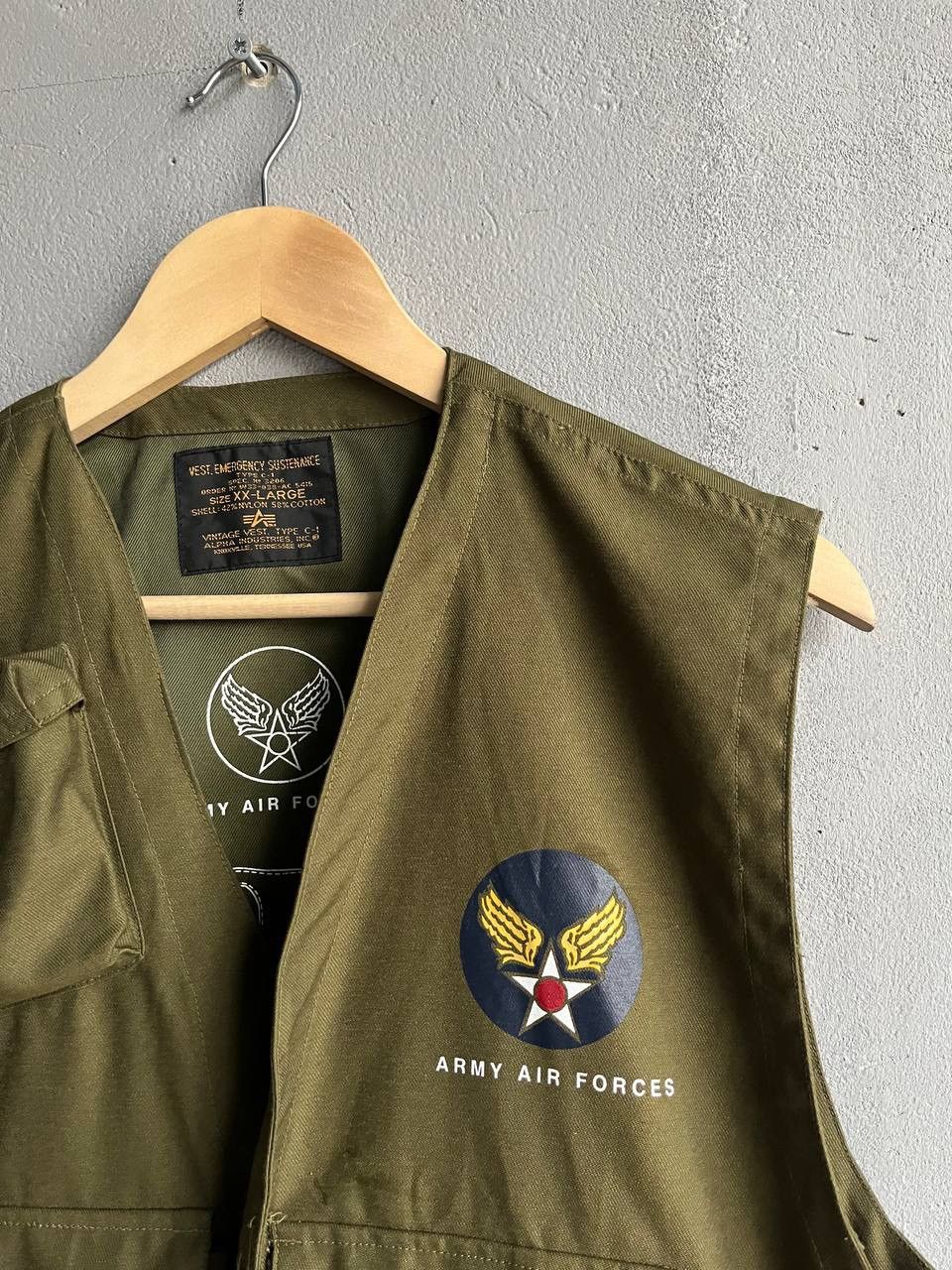 Alpha Industries alpha industries military vest rare Size US XXL / EU 58 / 5 - 2 Thumbnail