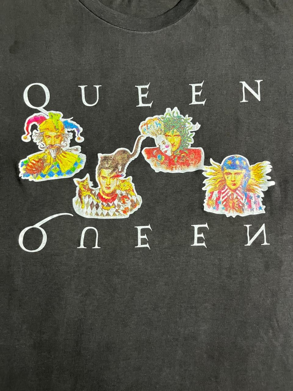 Band Tees Vintage Queen Size US L / EU 52-54 / 3 - 2 Thumbnail