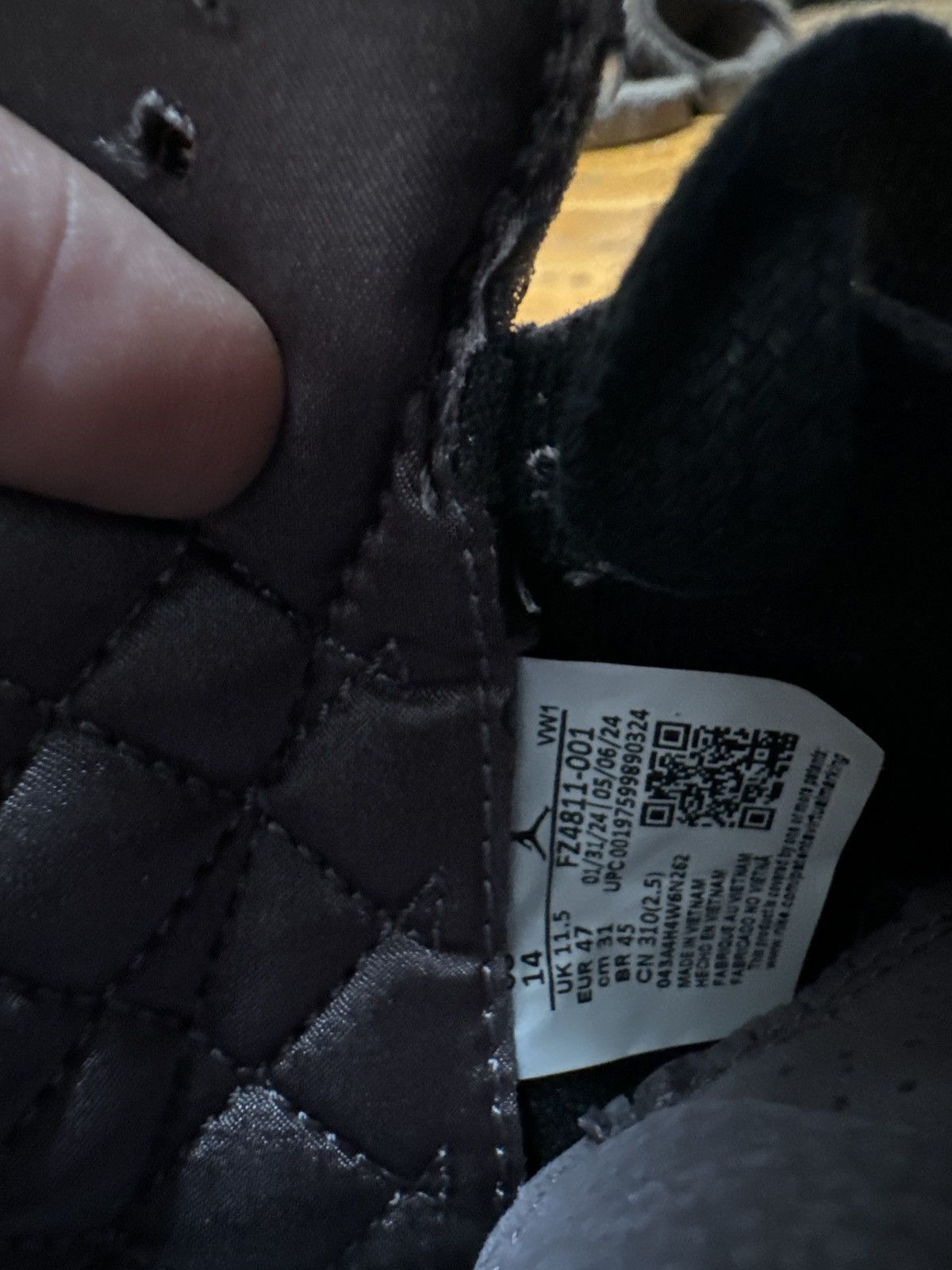 A Ma Maniere A Ma Maniere Jordan 3s Size US 12 / EU 45 - 2 Thumbnail