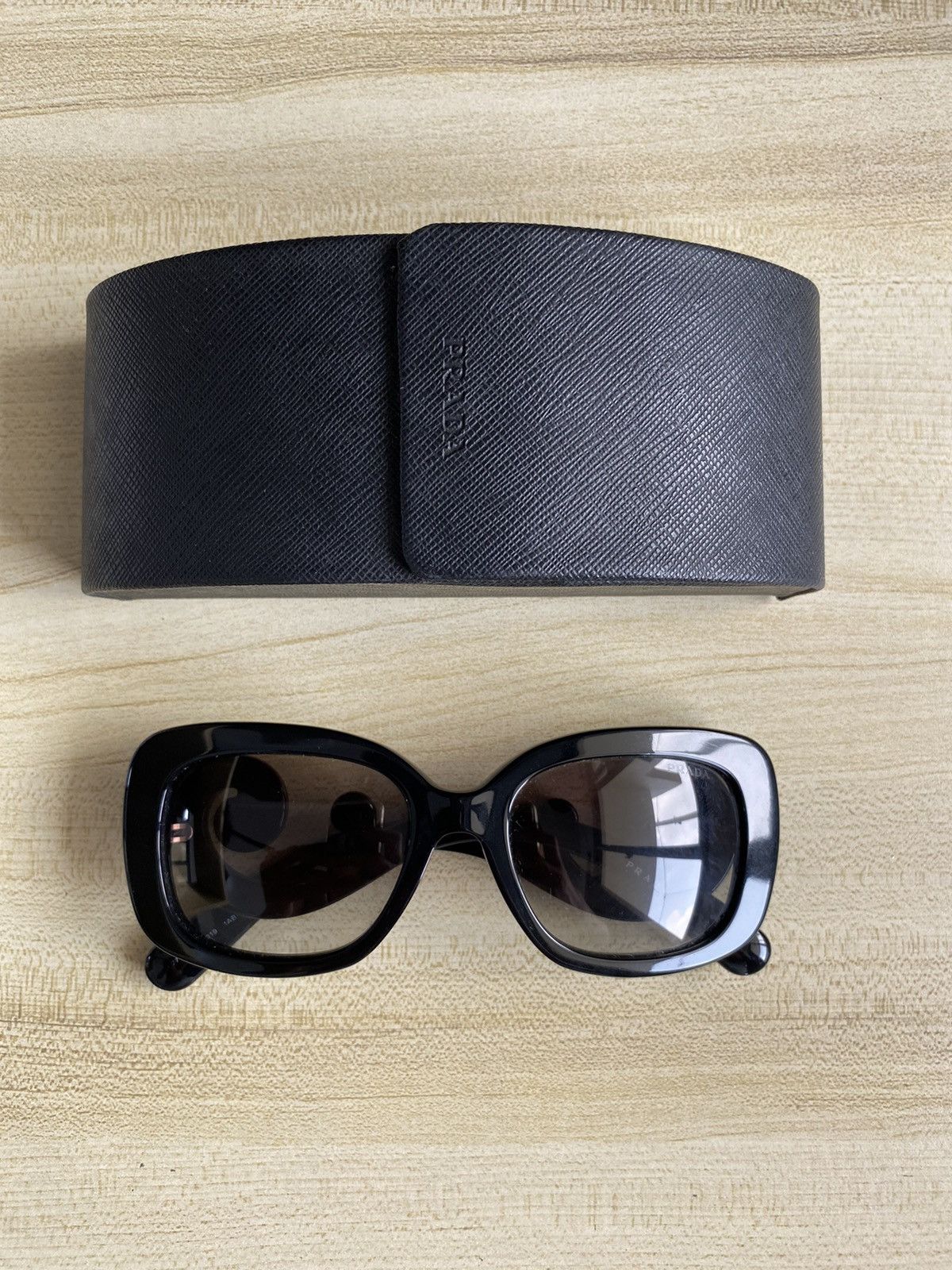 Prada Prada Sunglasses Size ONE SIZE - 1 Thumbnail