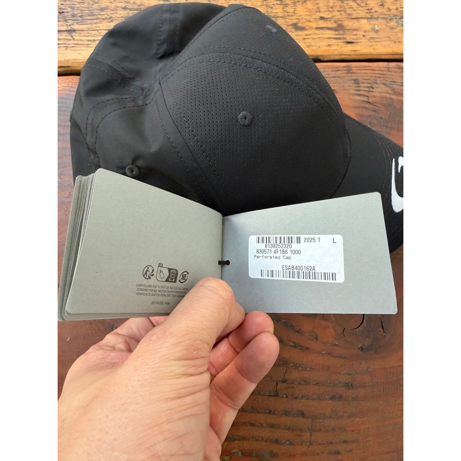 Balenciaga Balenciaga Perforated Trucker Cap Size ONE SIZE - 4 Thumbnail