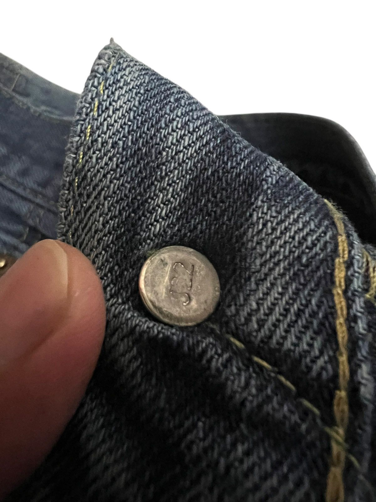 Levi's 90’s Levis 502 Big E Selvedge Distress Jean Size US 36 / EU 52 - 12 Thumbnail