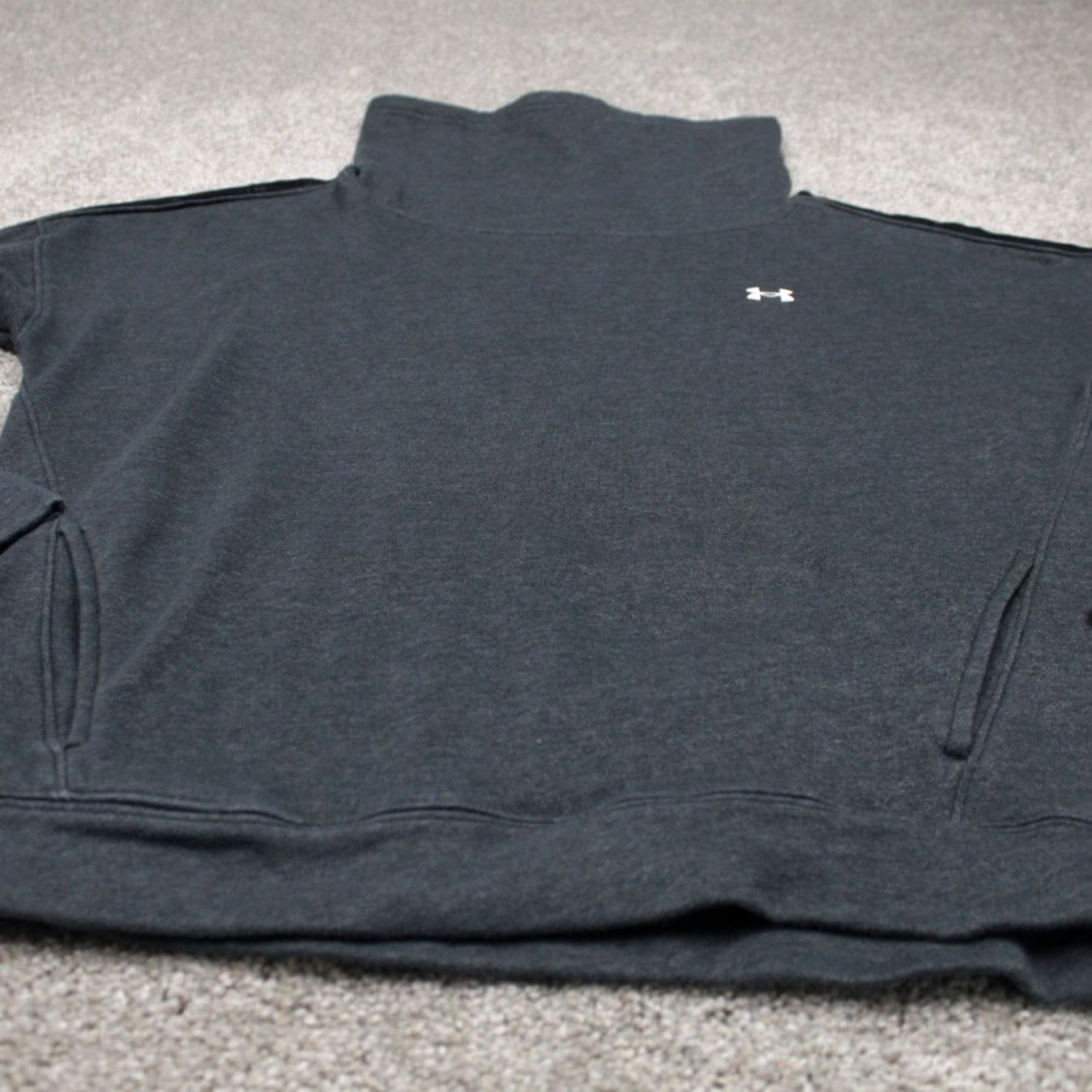 Under Armour Under Armour Sweatshirt Funnel Neck Taped Fleece Pullover Womens Medium Gray UA Pullover Size M / US 6-8 / IT 42-44 - 2 Thumbnail