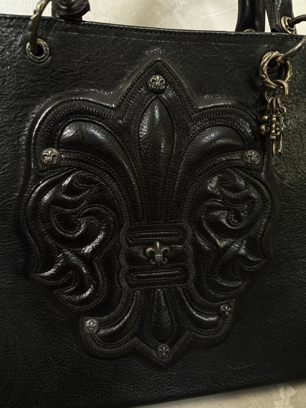 Chrome Hearts Rare 90s - Grained Calfskin Fleur De Lis Leather Handbag Size ONE SIZE - 2 Thumbnail