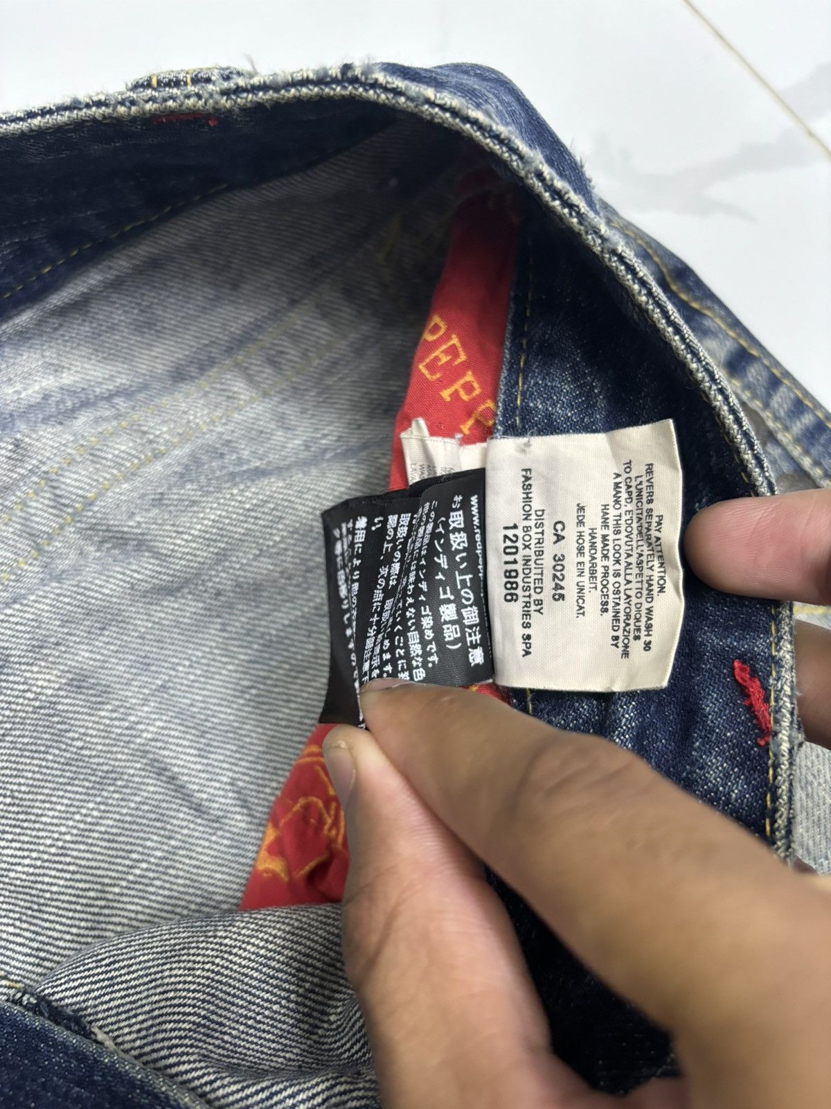 Ed Hardy × Japanese Brand RARE VINTAGE RED PEPPER BAGGY FLARE DISTRESS JEANS Size US 33 - 13 Thumbnail