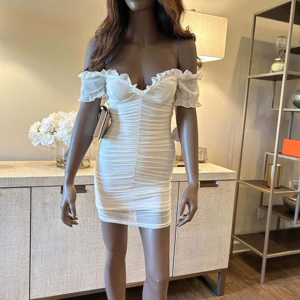 Designer More to Come White Off-the-Shoulder Dress Size S / US 4 / IT 40 - 4 Thumbnail