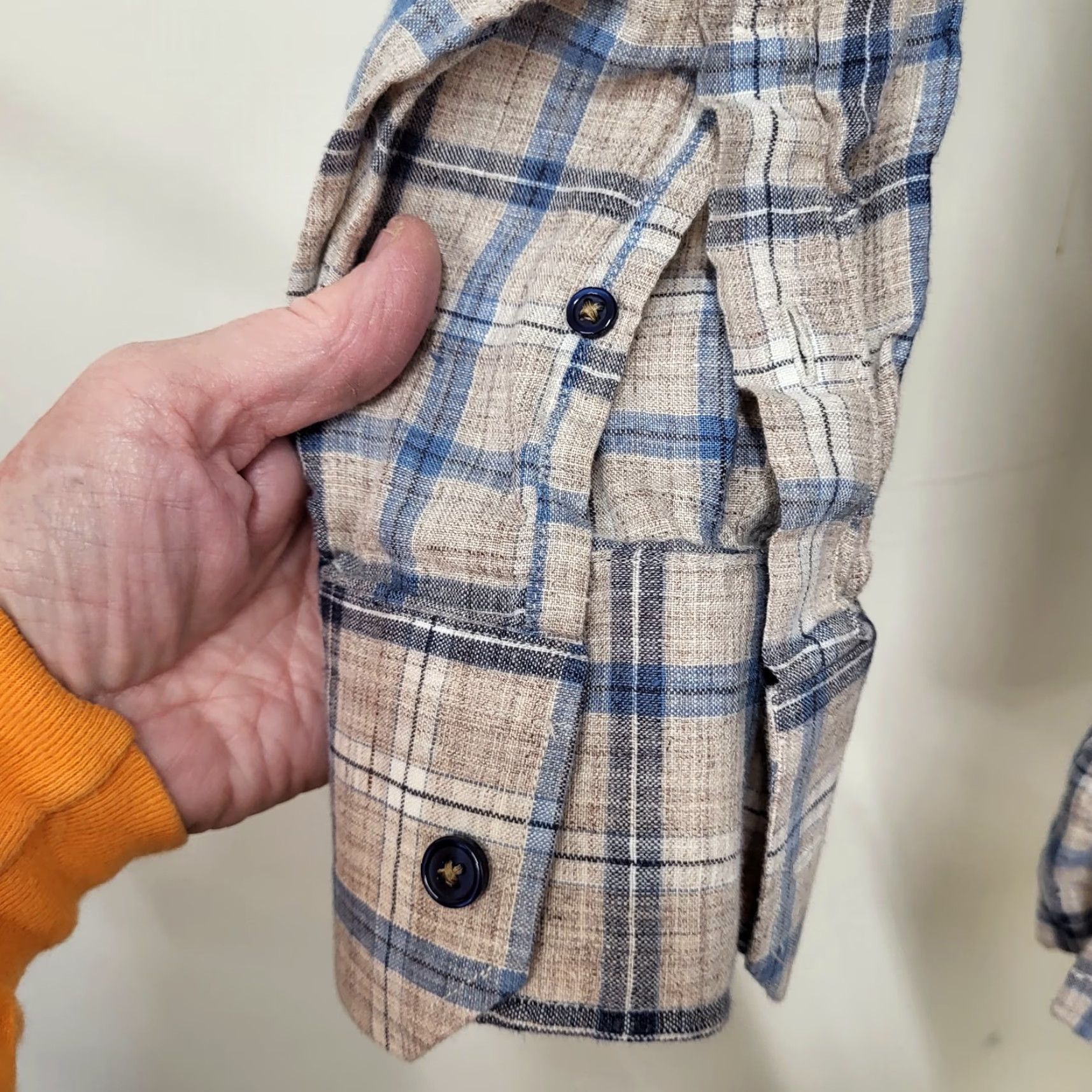 Vintage J. Hilburn Shirt Men's Size L Blue/Tan 100% Linen Button Up Long Sleeve Casual Size US L / EU 52-54 / 3 - 7 Thumbnail