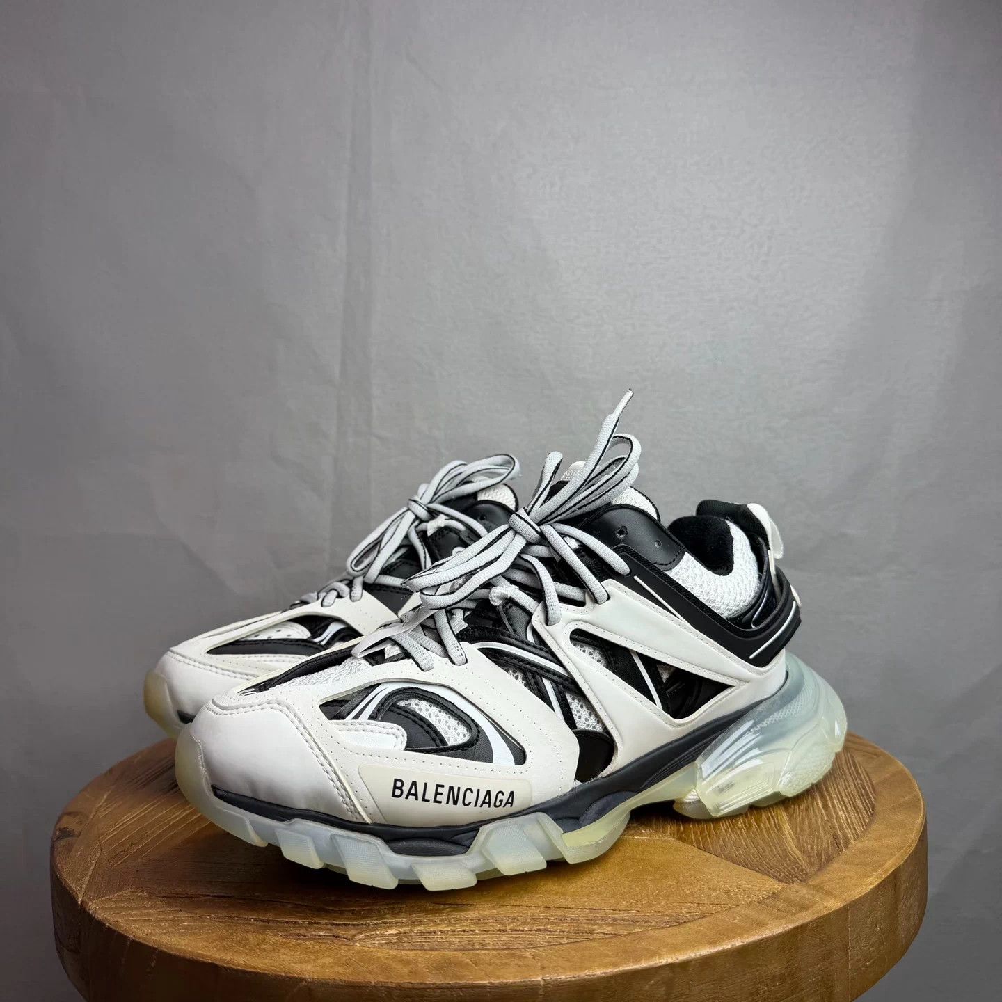 Balenciaga Balenciaga Track "Panda" Dad Shoes (40) 95% New Size US 9.5 / EU 42-43 - 1 Thumbnail