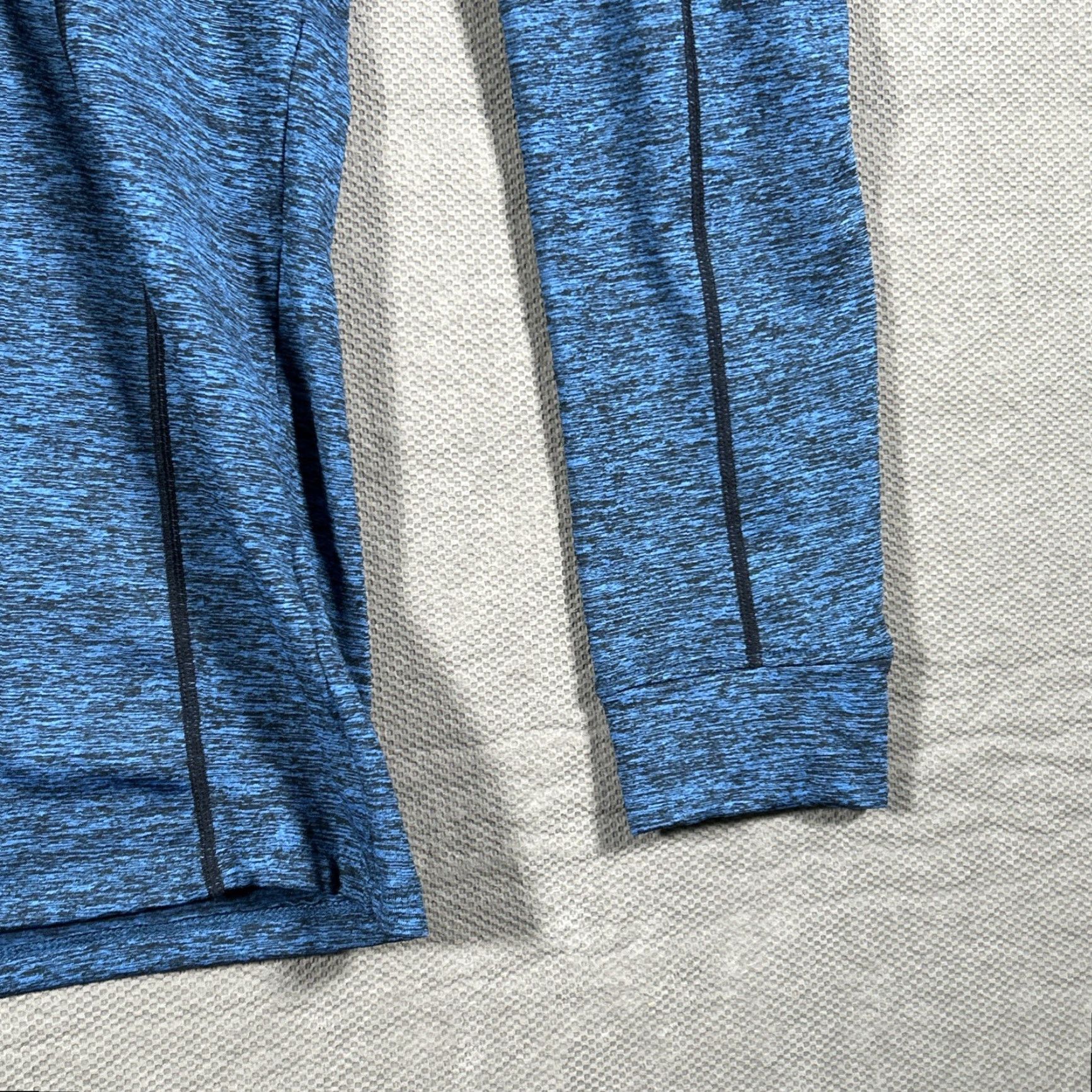 Under Armour Under Armour Pullover Sweatshirt 1/4 Zip Mock Neck Long Sleeve Blue 2XL Athletic Golf Walking Performance Heatgear Coldblack Size US XXL / EU 58 / 5 - 6 Thumbnail
