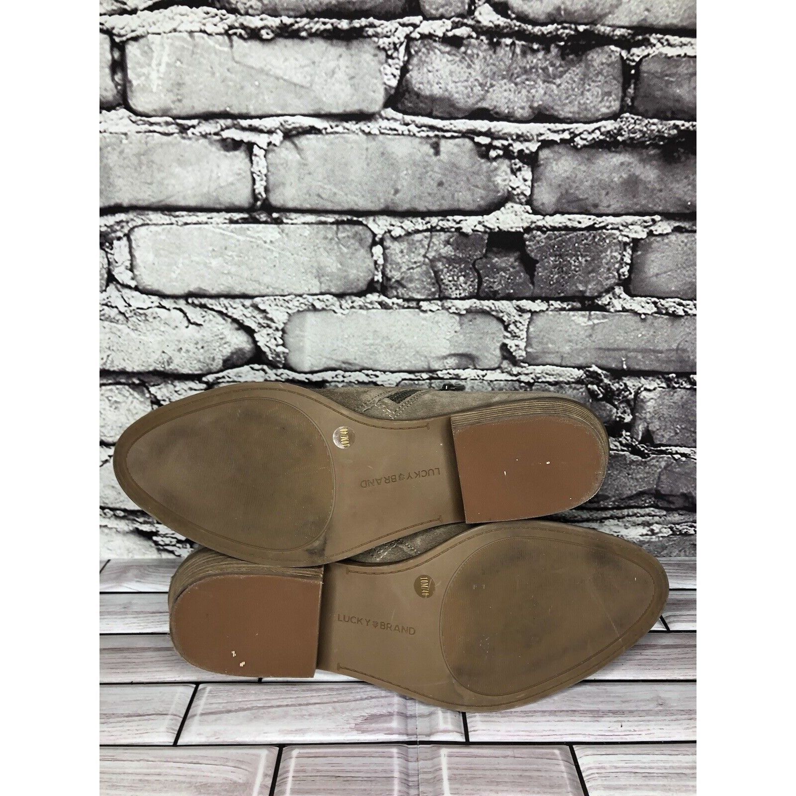 Lucky Brand Lucky Brand Fineses Taupe Suede Leather Double Zipper Heels Size US 10 / IT 40 - 7 Thumbnail
