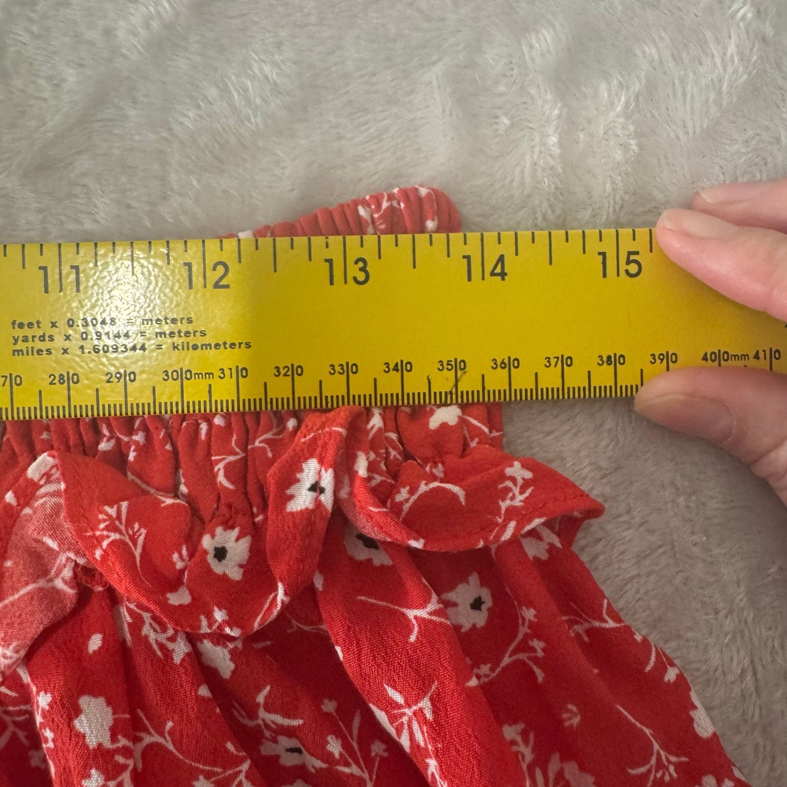 Zara Zara Women's Viscose Ruffle Floral Mini Skirt M Red White Size 28" / US 6 / IT 42 - 5 Thumbnail