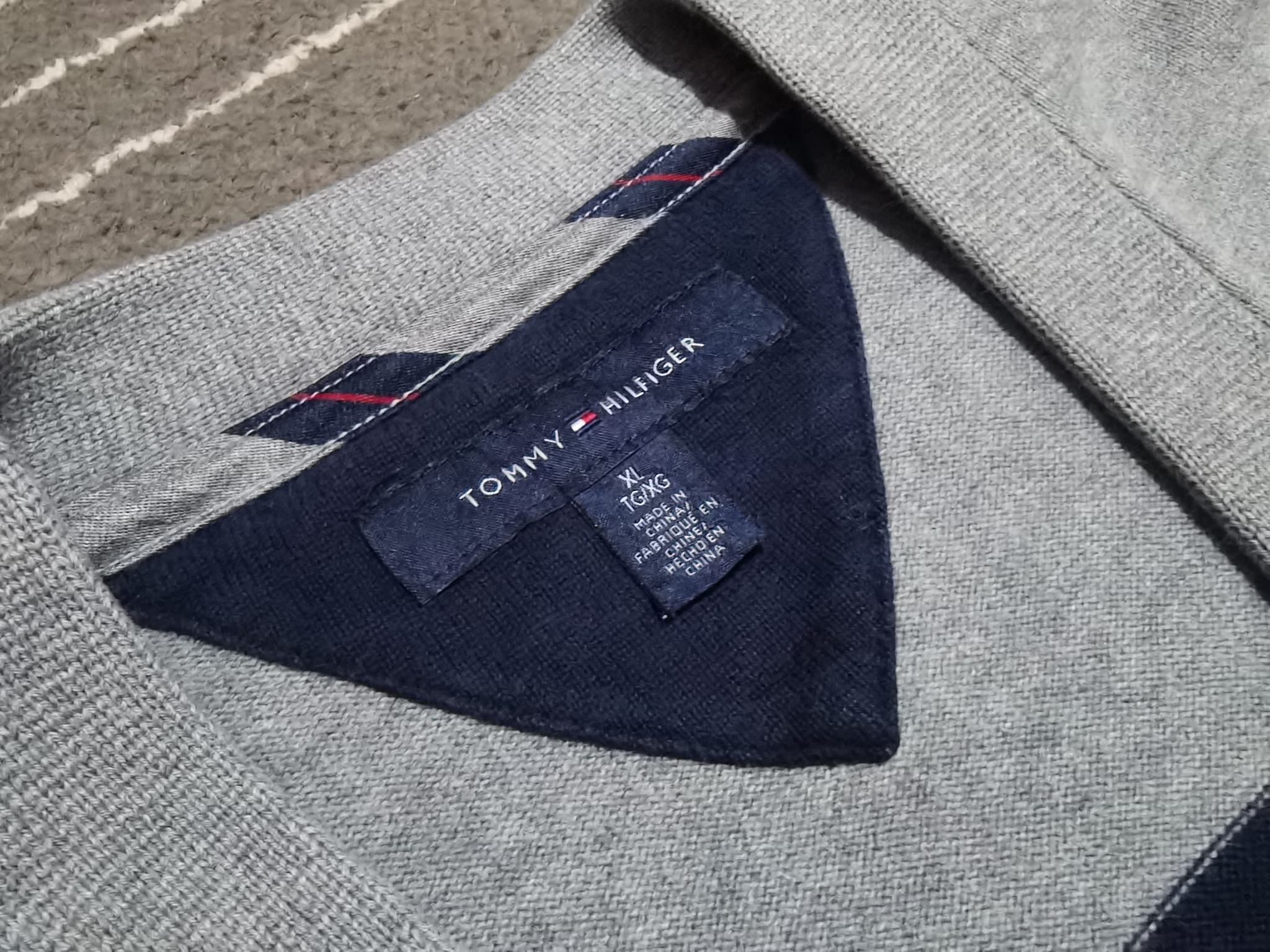 Tommy Hilfiger Tommy Hilfiger unisex cardigan L 2167 Size US L / EU 52-54 / 3 - 4 Thumbnail
