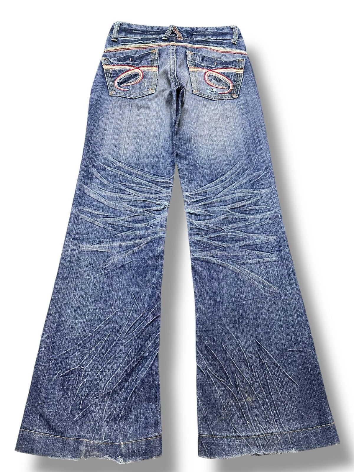 Japanese Brand Red Pepper Distressed Wideleg Bootcut Style Thunder Wash Size US 28 / EU 44 - 2 Thumbnail