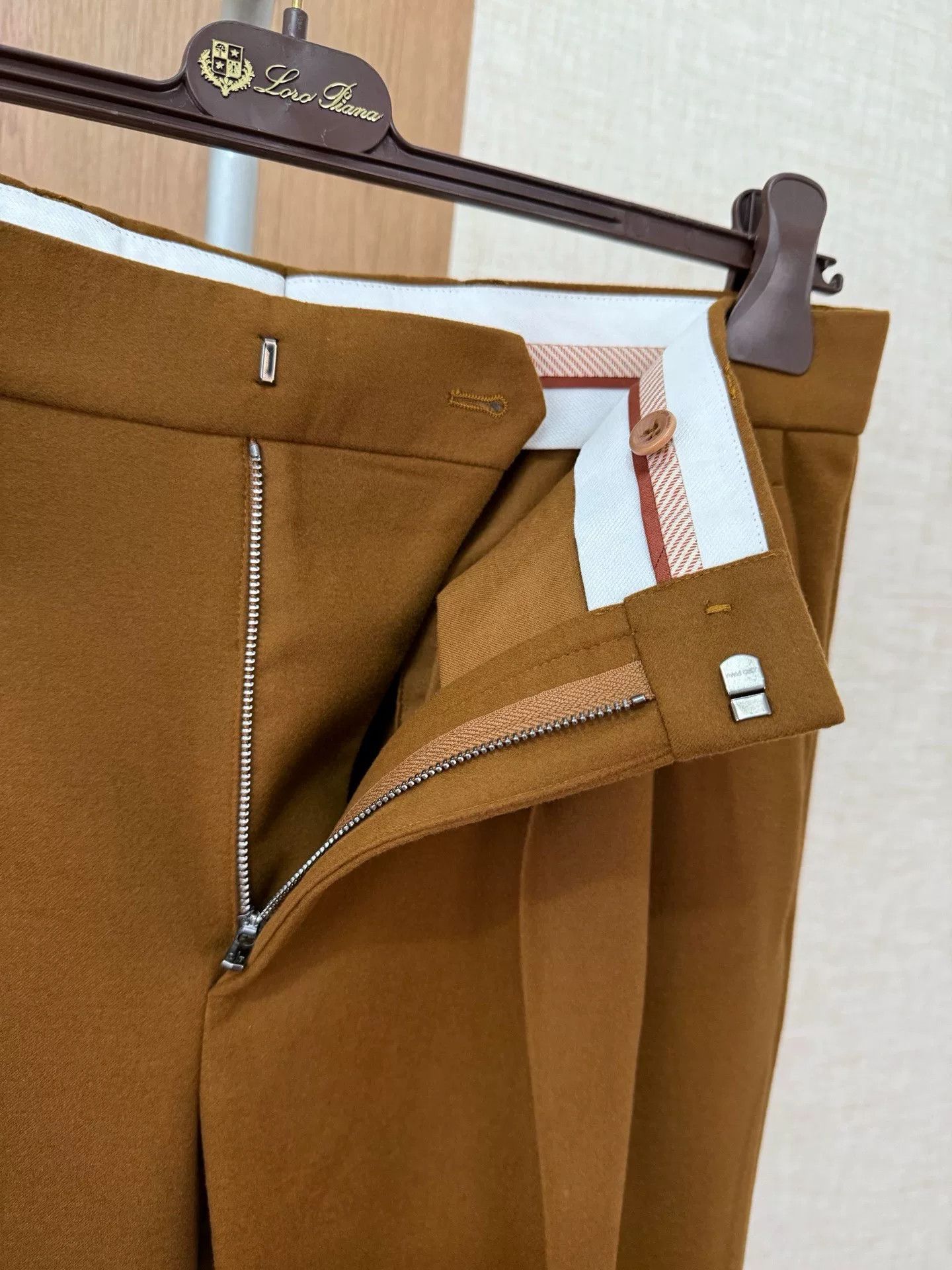 Loro Piana Loro Piana GOK Casual Pants in Camel Color Size US 34 / EU 50 - 5 Thumbnail