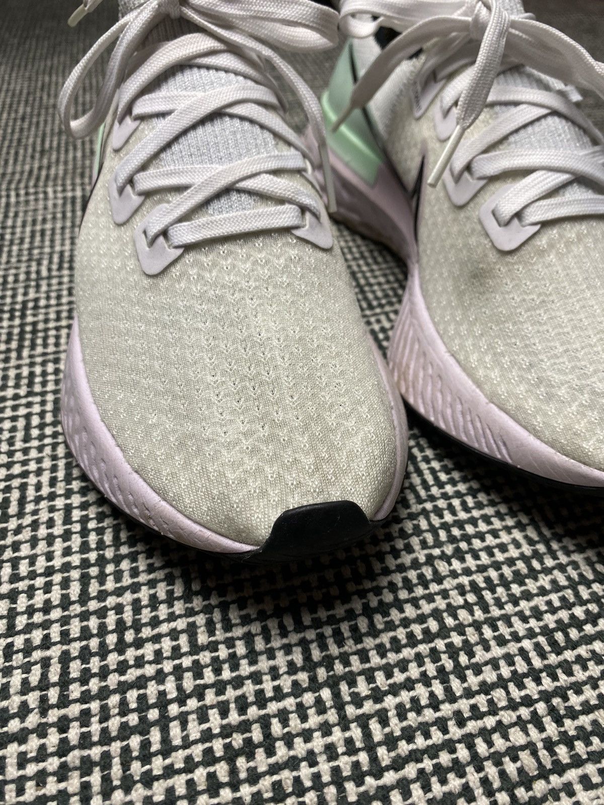 Nike × Nike ACG Rare Nike React Infinity Run Flyknit shoes Size US 8.5 / IT 38.5 - 4 Thumbnail
