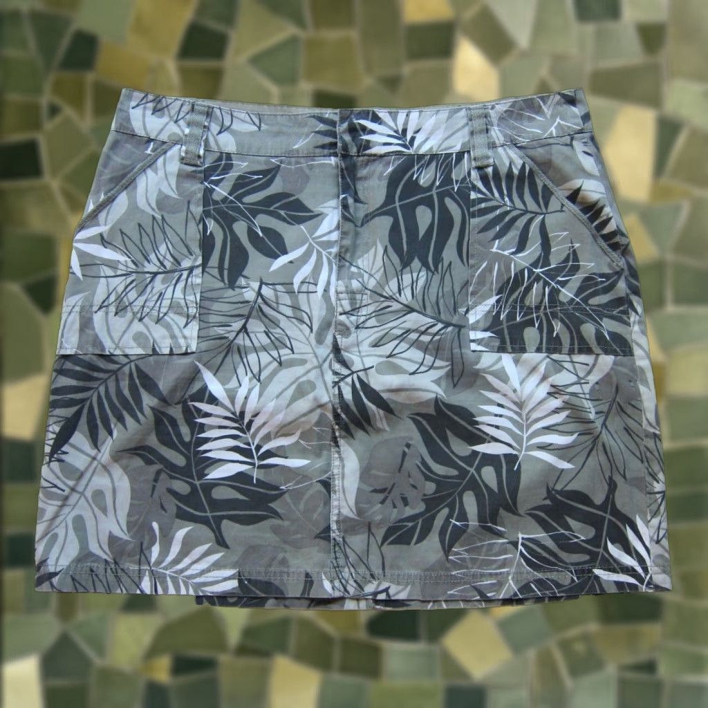 Vintage Crazy Shirt Skirt Women 12 Grey Camouflage Pocket Floral Hawaiian Leaf Tropical Size XL / US 12-14 / IT 48-50 - 1 Thumbnail