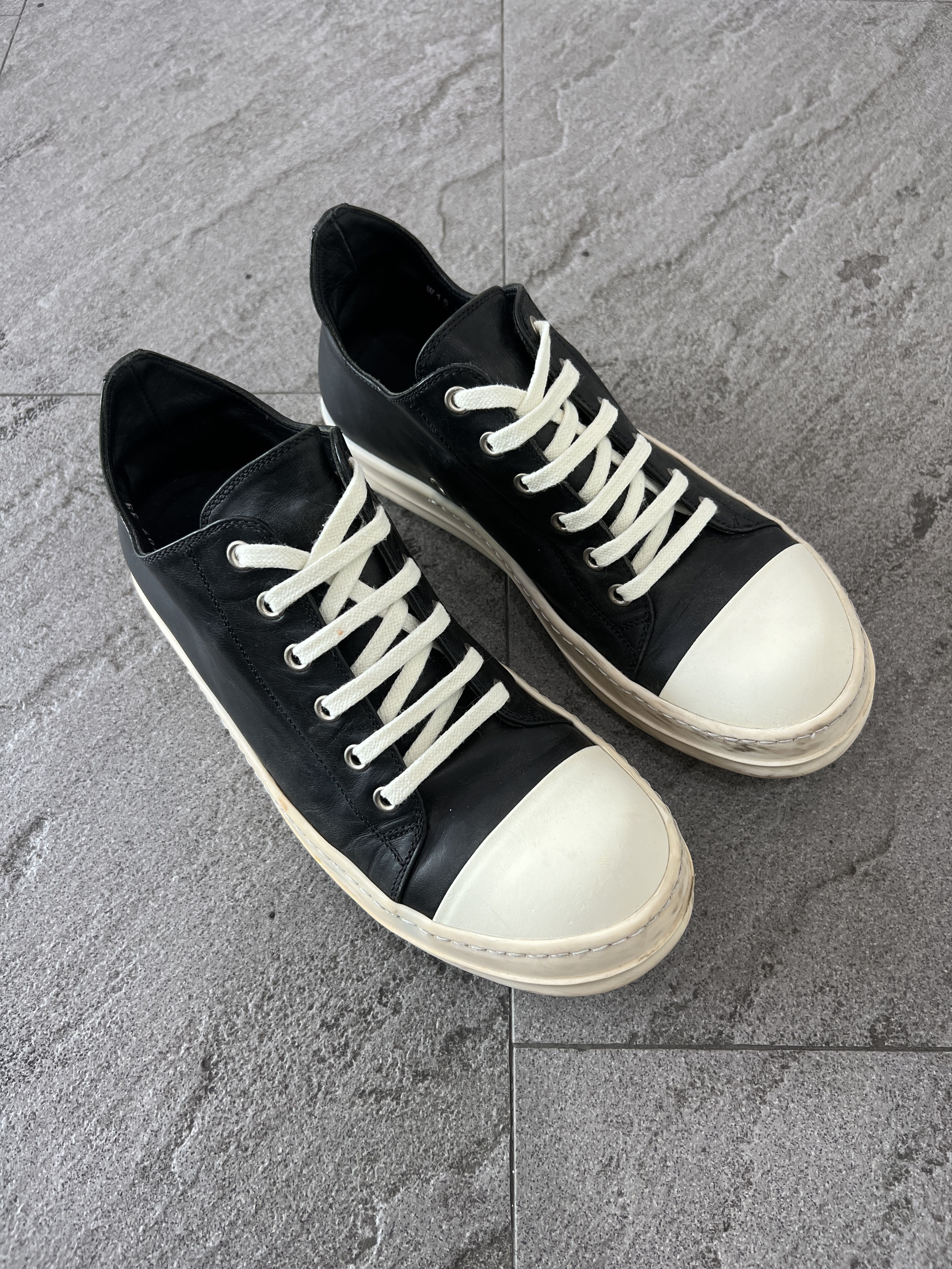 Rick Owens Rick Owens Low Sneaker Black Leather Milk Toe 39 Size US 6 / EU 39 - 6 Thumbnail