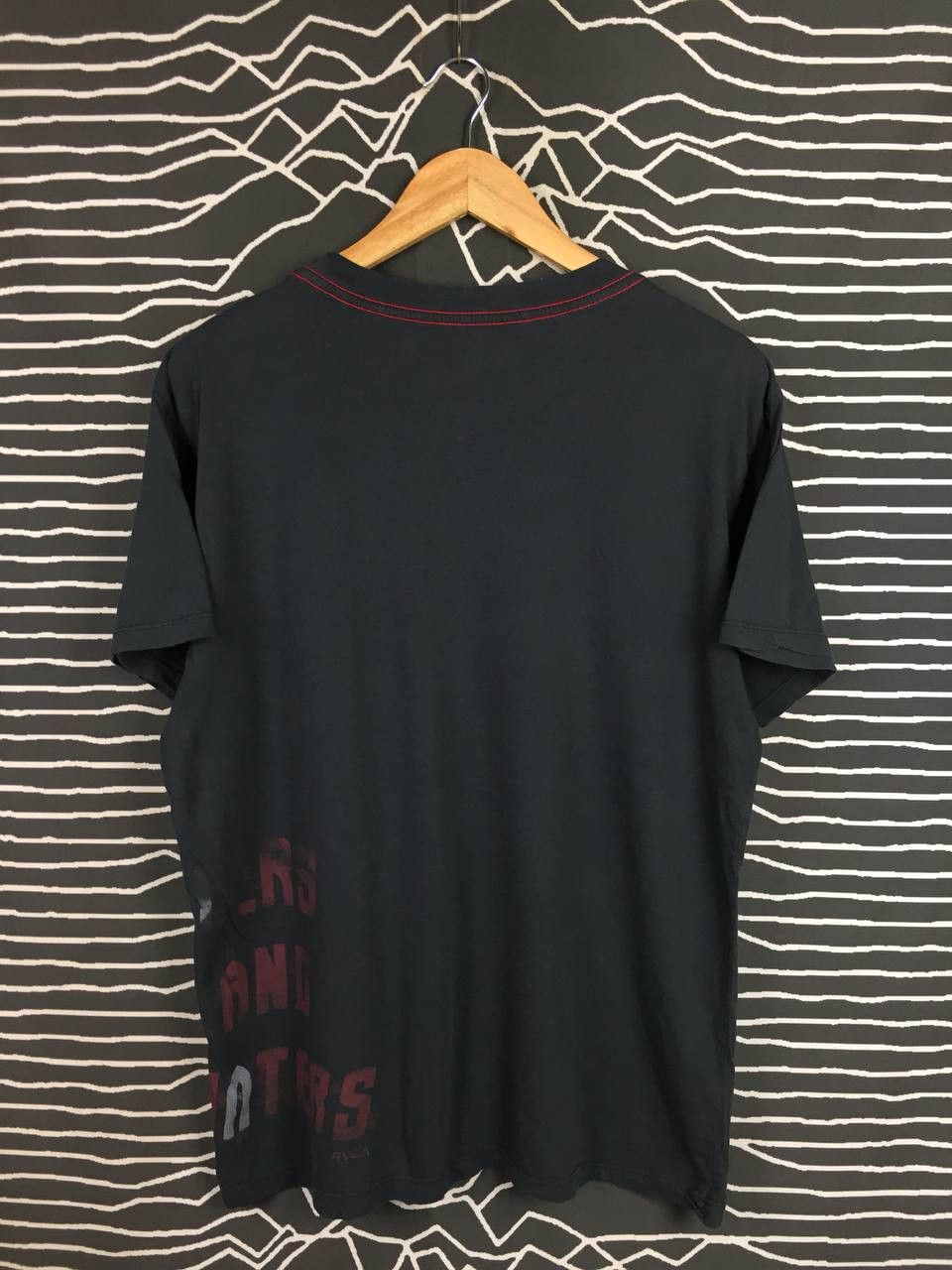 RVCA RVCA Lovers And Haters Skate Surf Tee Size US L / EU 52-54 / 3 - 6 Thumbnail