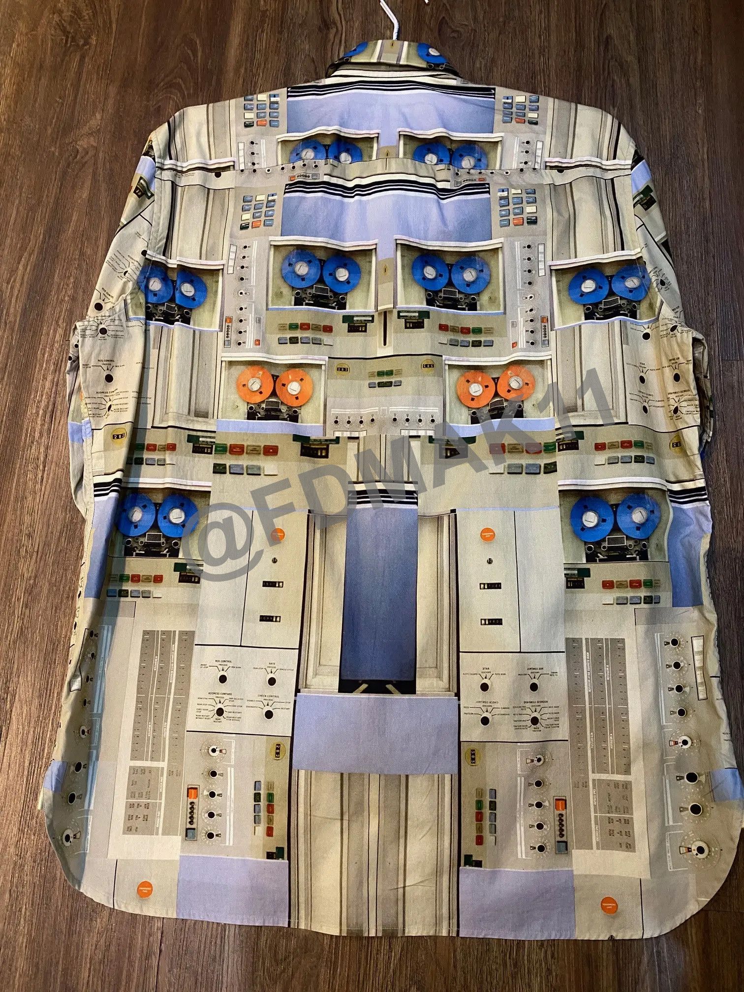 Givenchy Givenchy Control Panel robot shirt from 2014 Size US S / EU 44-46 / 1 - 2 Thumbnail