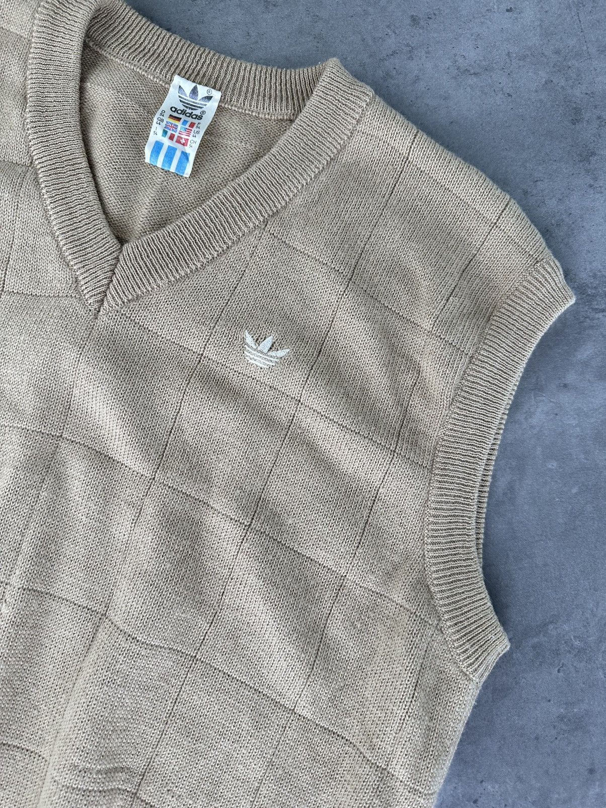 Adidas Adidas Vintage Vest Size US M / EU 48-50 / 2 - 4 Thumbnail