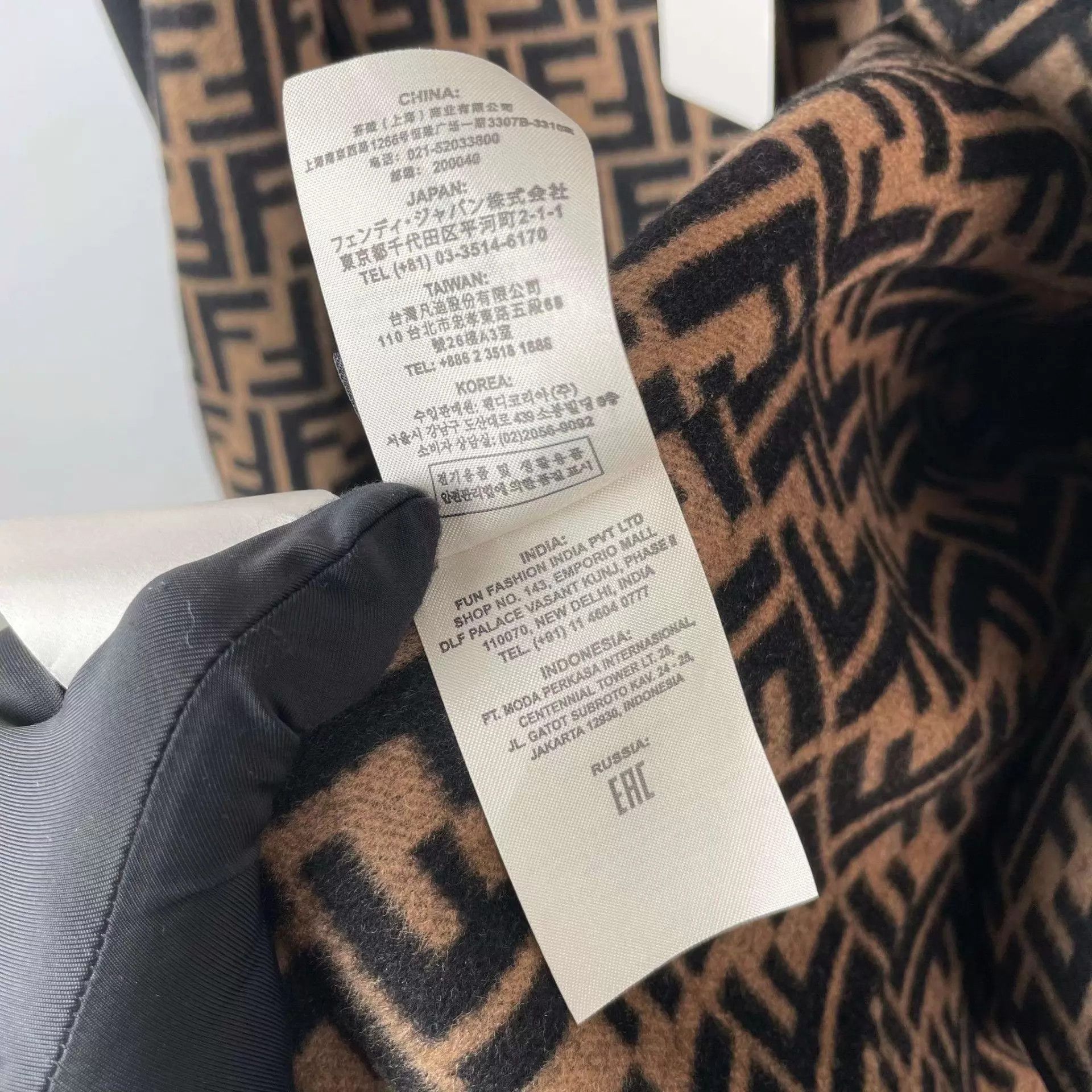 Fendi Fendi wool coat black size 50 Size US M / EU 48-50 / 2 - 9 Thumbnail