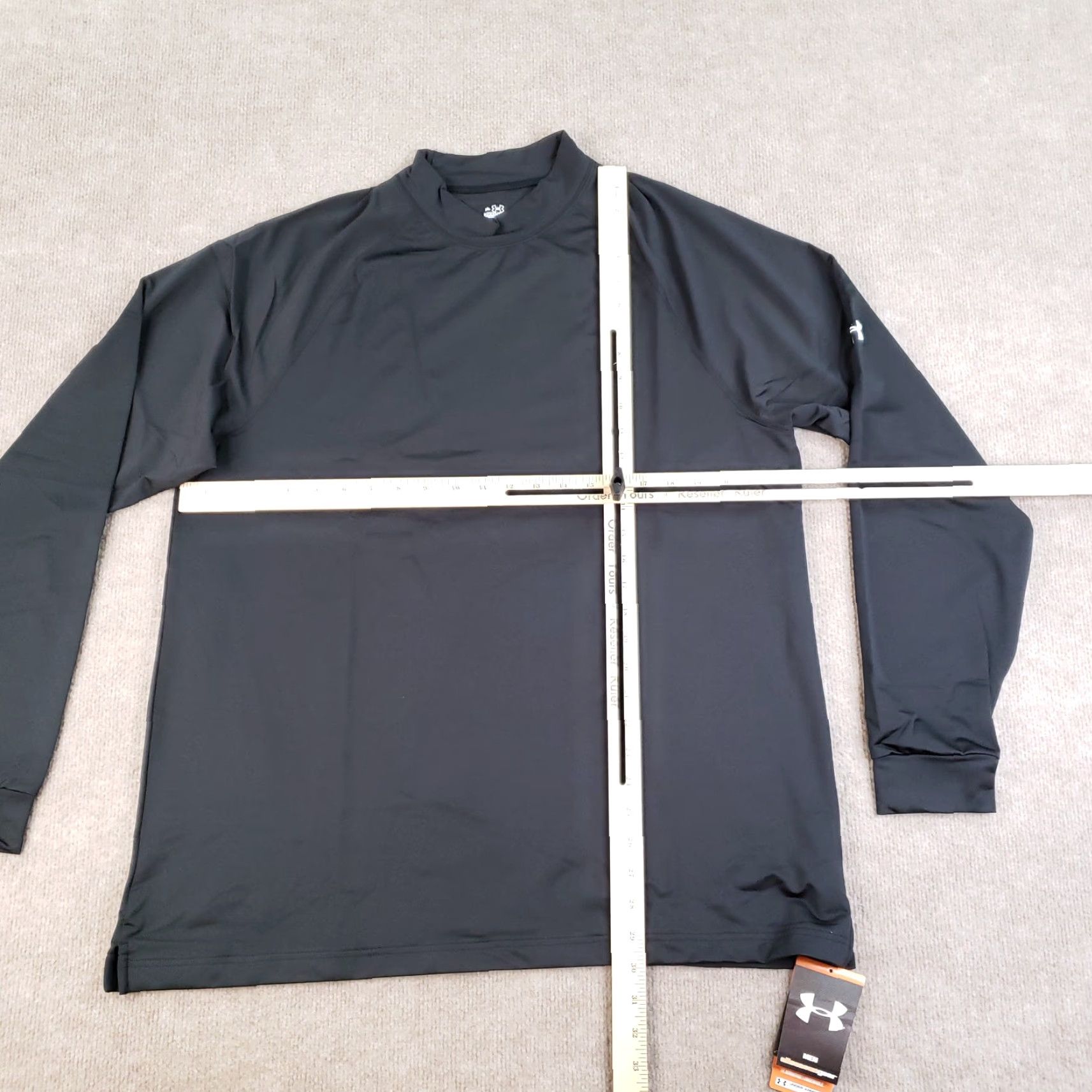 Under Armour Under Armour Shirt Mens XL Black AllSeasonGear Long Sleeve Performance Athletic Size US XL / EU 56 / 4 - 2 Thumbnail