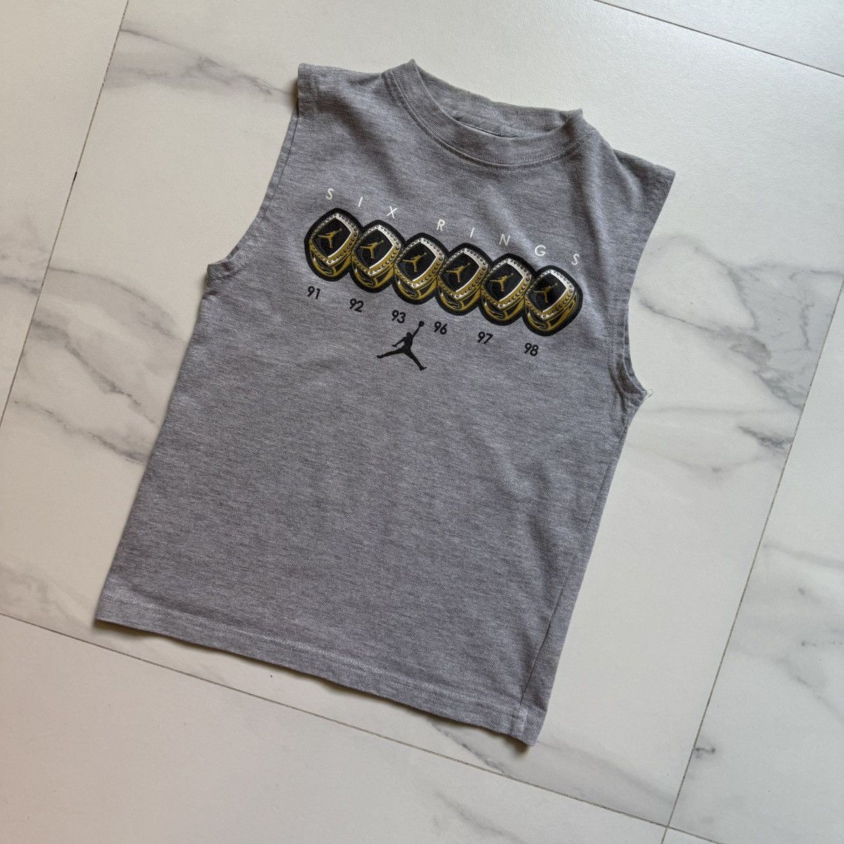 Jordan Brand × Vintage Vintage Y2K Jordan Six Rings Boys T-Shirt Size US XXS / EU 40 - 3 Thumbnail