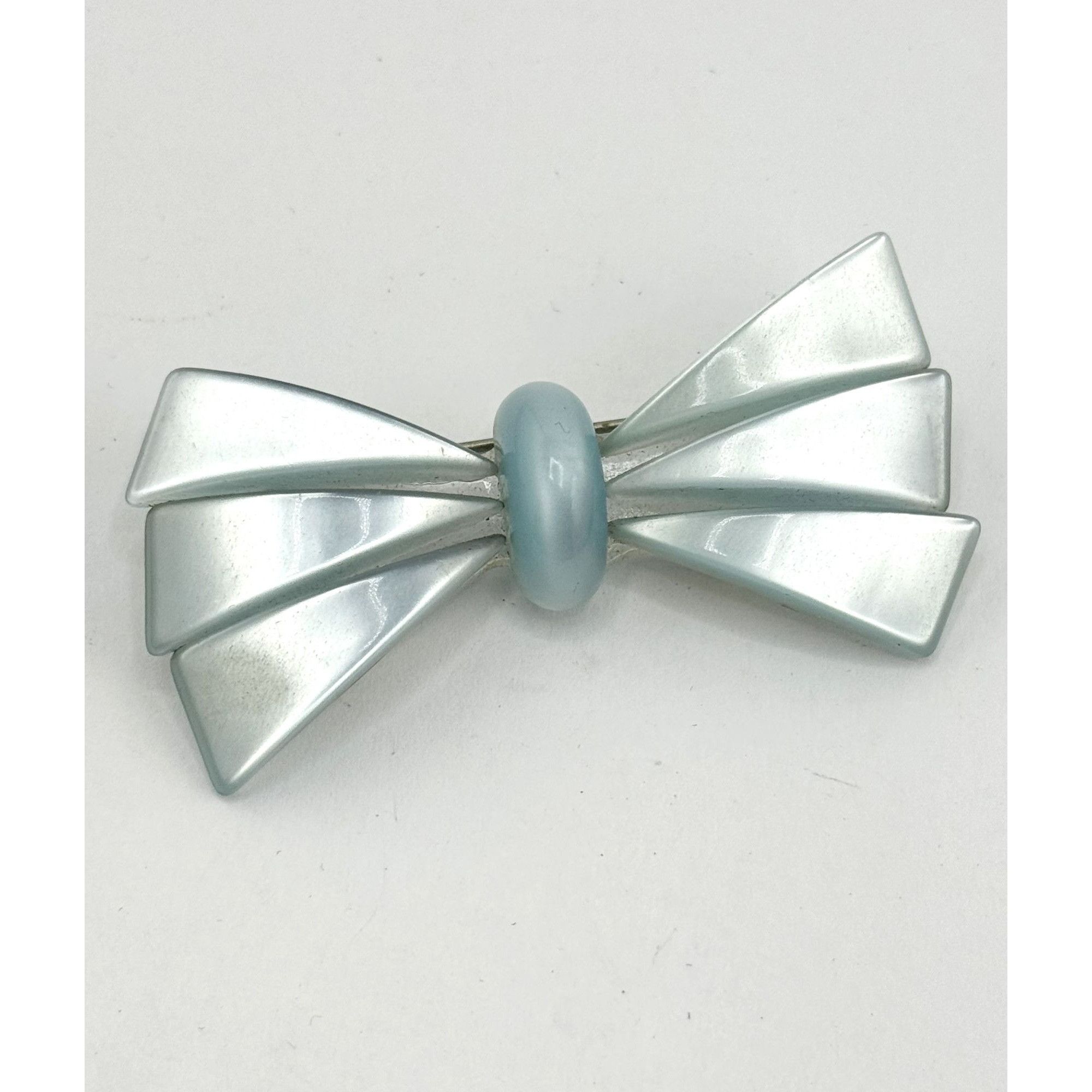 Vintage Vintage Blue Moonglow Lucite Bow Brooch Pin Size ONE SIZE - 1 Thumbnail