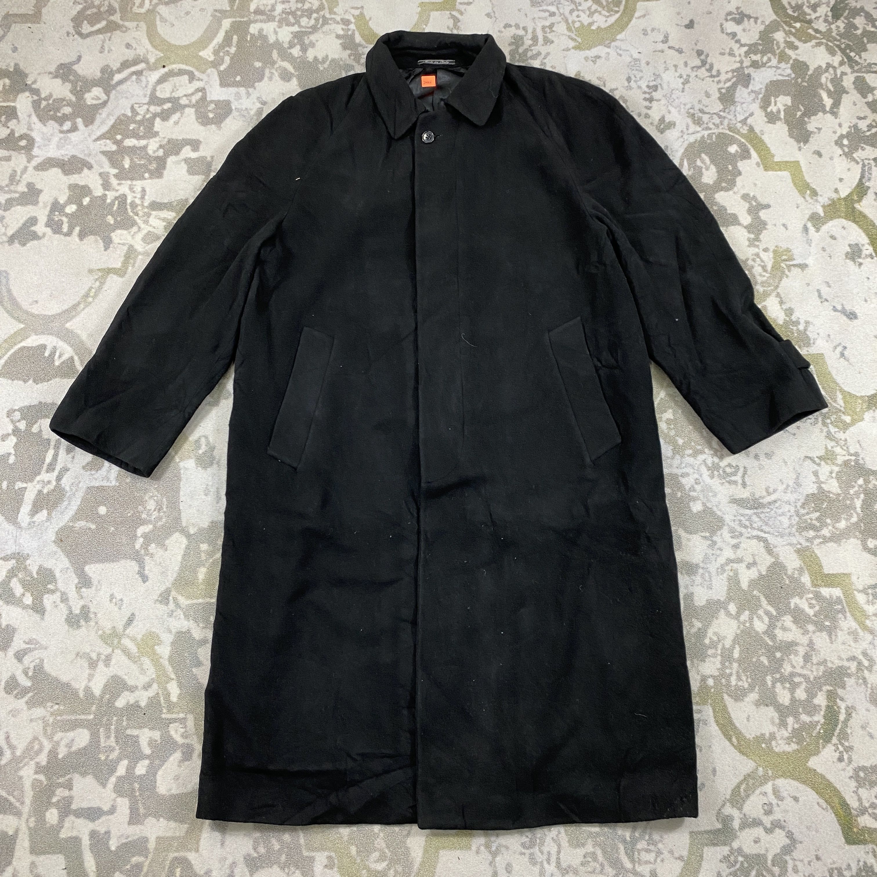 Fendi FENDI WOOL LONG COAT MADE IN ITALY - J446 Size US L / EU 52-54 / 3 - 1 Thumbnail