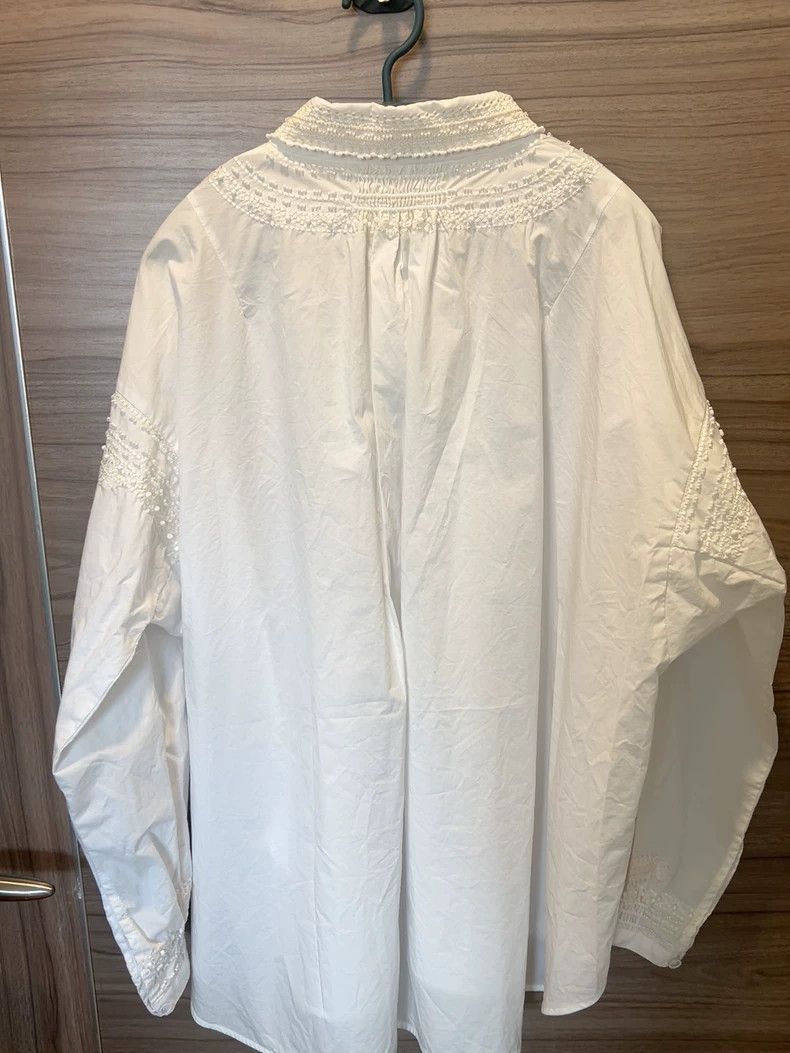 Dries Van Noten DRIES VAN NOTEN size:38 A white beaded shirt Size US XS / EU 42 / 0 - 6 Thumbnail