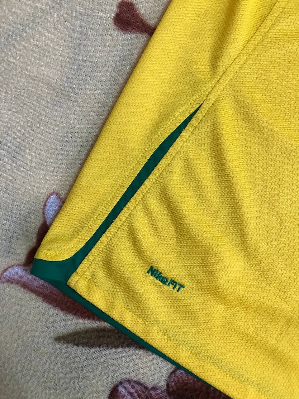 Nike Nike BRAZIL NIKE FOOTBALL SOCCER HOME JERSEY #21 Size US M / EU 48-50 / 2 - 11 Thumbnail
