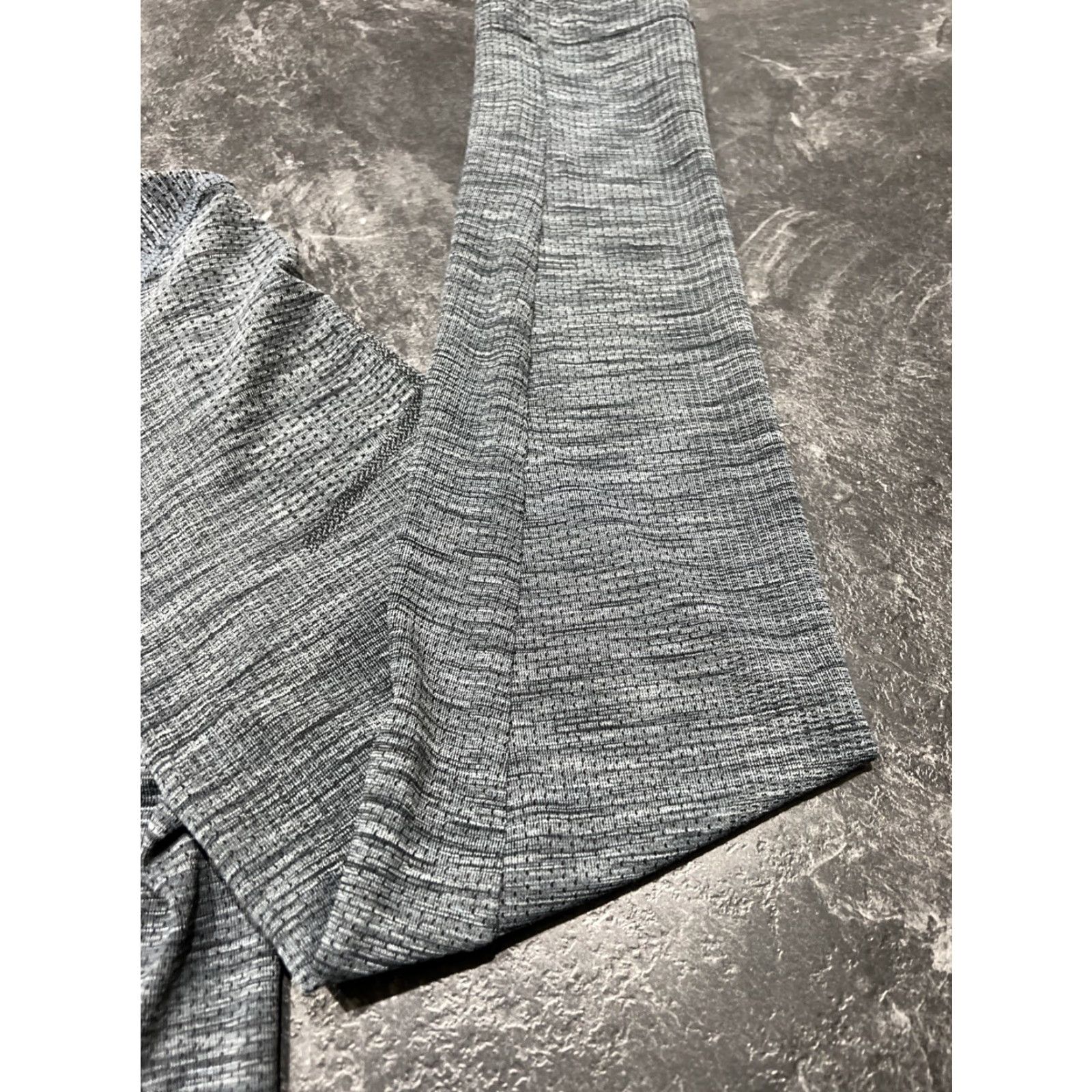 Under Armour Under Armour Threadborne Long Sleeve Tee Men M Gray Regular Casual Activewear Shirt Mens Size US M / EU 48-50 / 2 - 2 Thumbnail