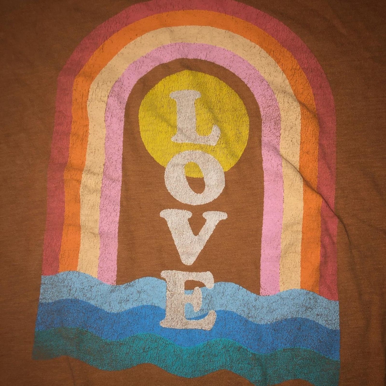Old Navy Women’s Burnt Orange ‘Love’ Rainbow Graphic Tee Size 3XL / US 20-22 - 3 Thumbnail