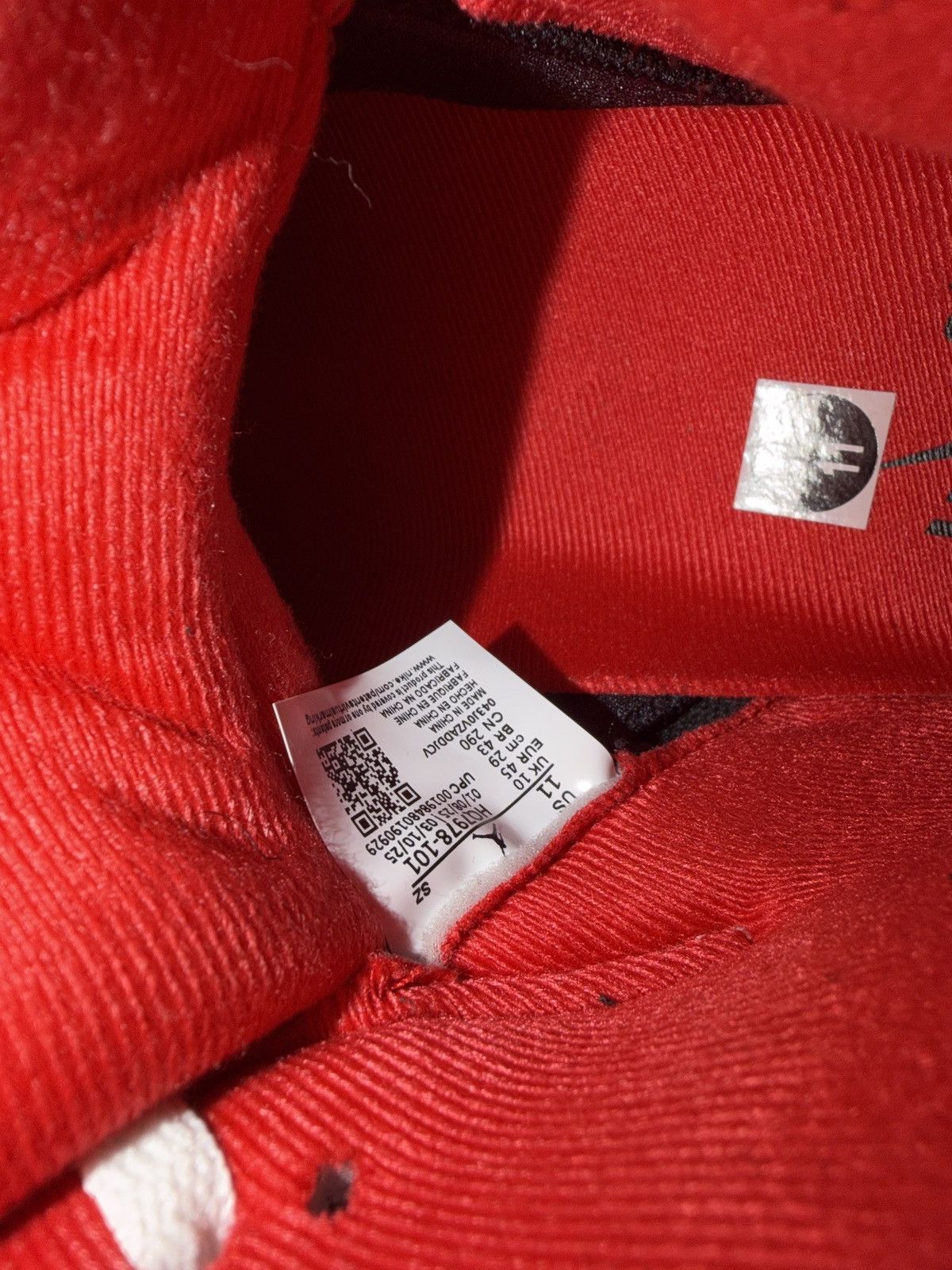 Jordan Brand Jordan 5 fire red Size US 11 / EU 44 - 12 Thumbnail