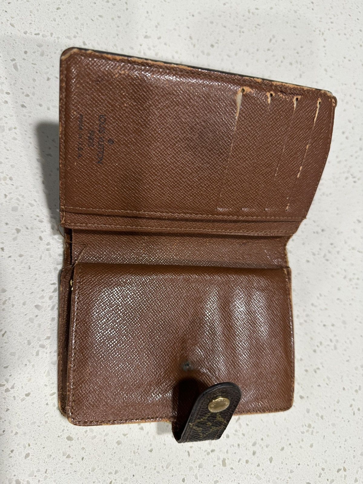 Louis Vuitton Louis Vuitton Monogram Bifold Kisslock Wallet Size ONE SIZE - 8 Thumbnail