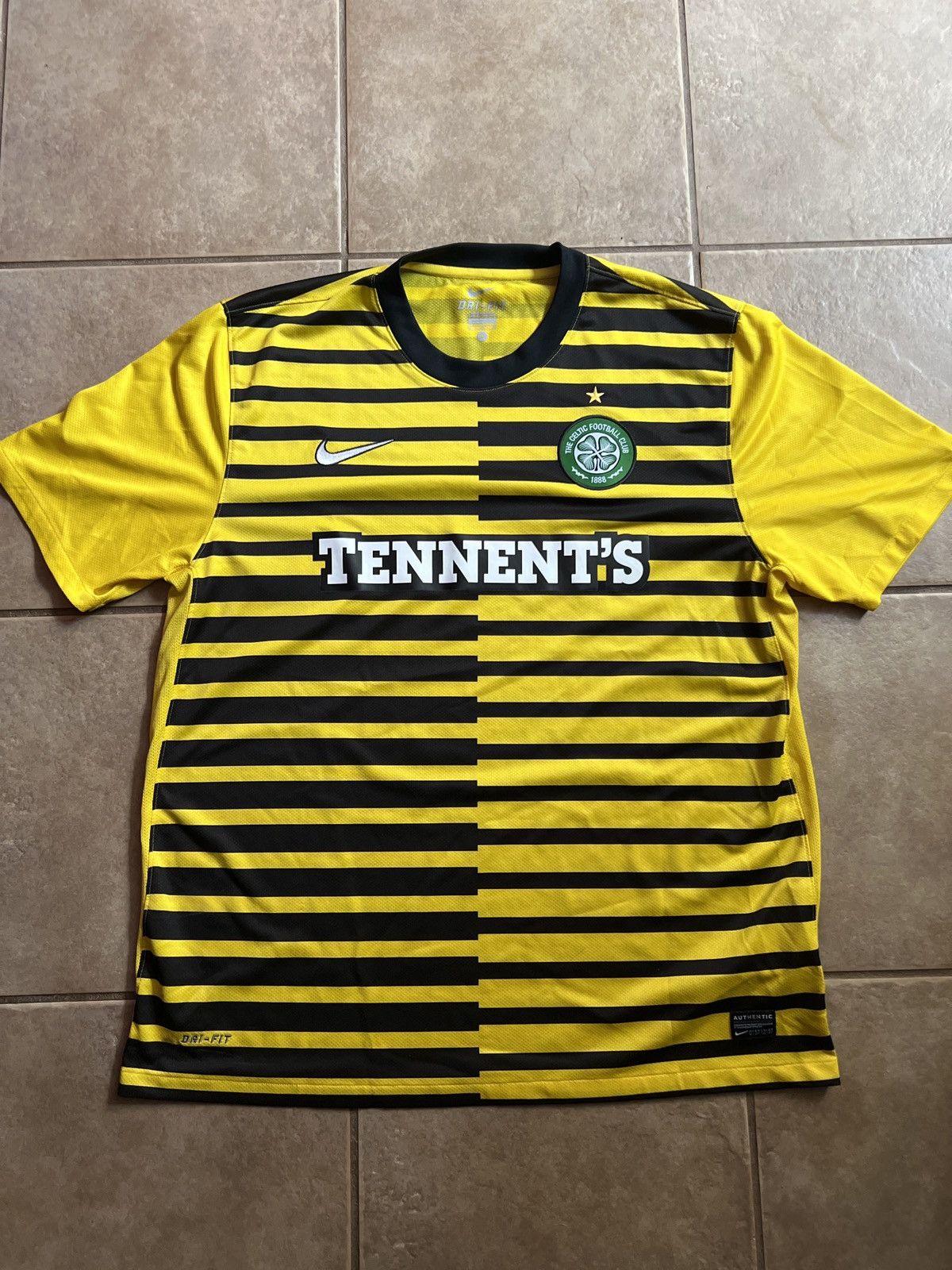 Nike Celtic F.C. Nike Jersey Size US XL / EU 56 / 4 - 1 Thumbnail