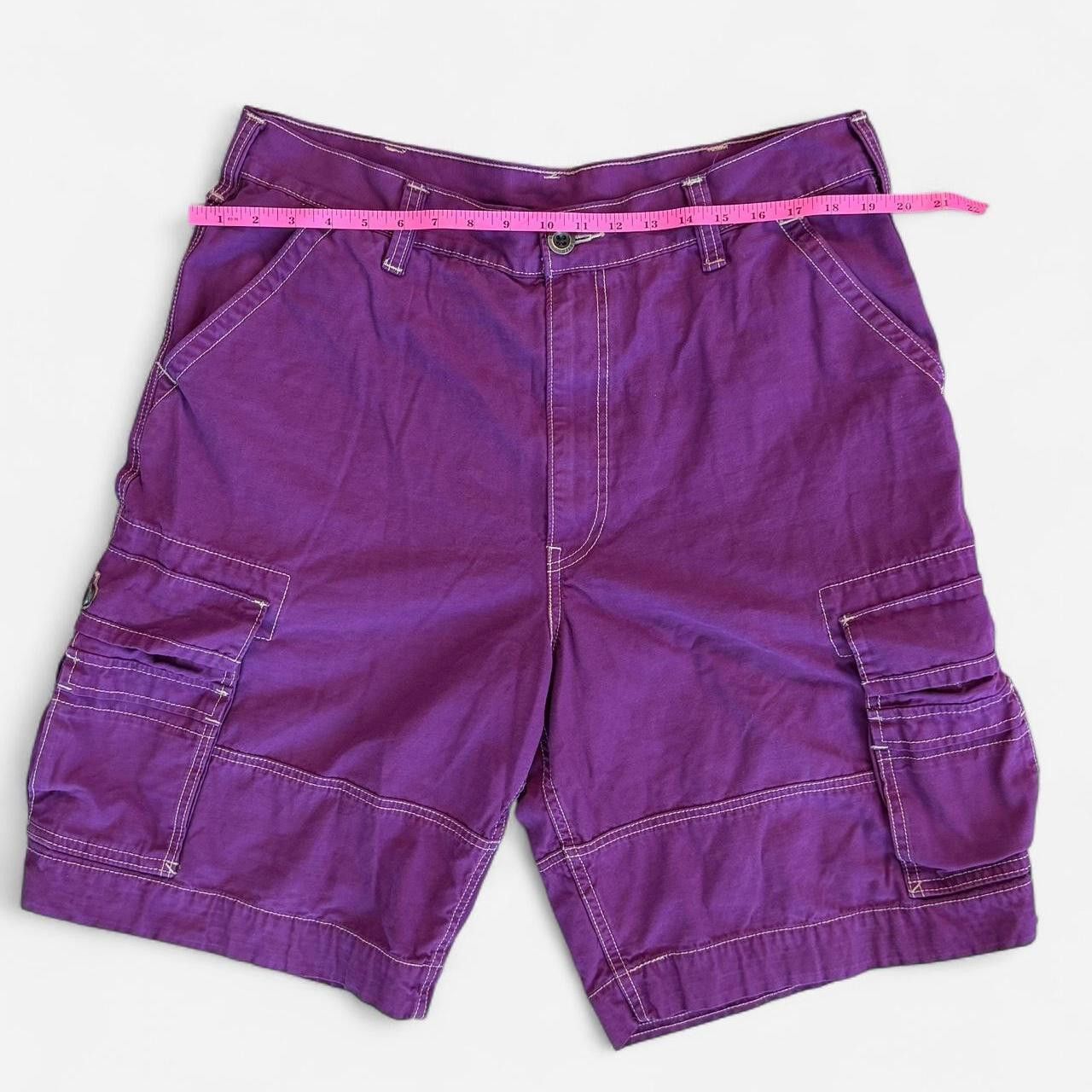 Levi's Levi's Men's purple pink Shorts Size US 36 / EU 52 - 3 Thumbnail