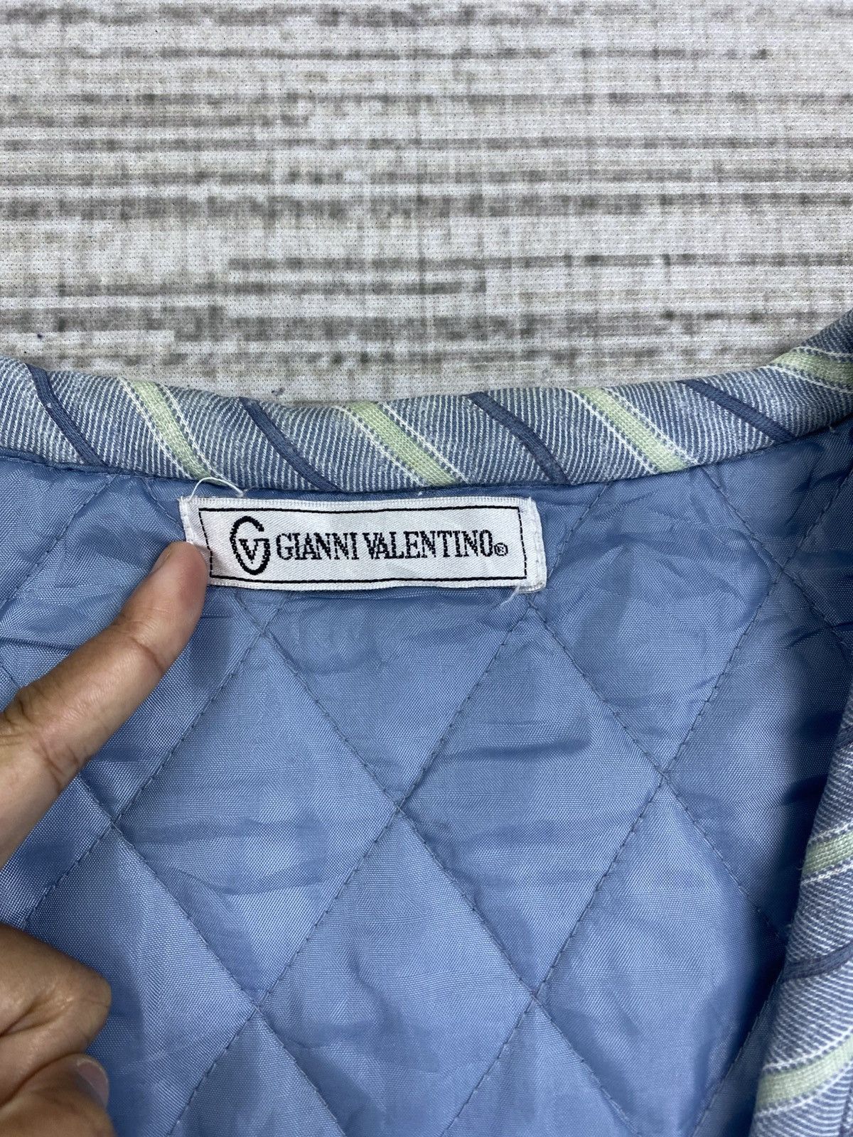 Gianni Valentino × Vintage Vintage Gianni Valentino Embroidery Logo Stripe Vest Size US M / EU 48-50 / 2 - 9 Thumbnail