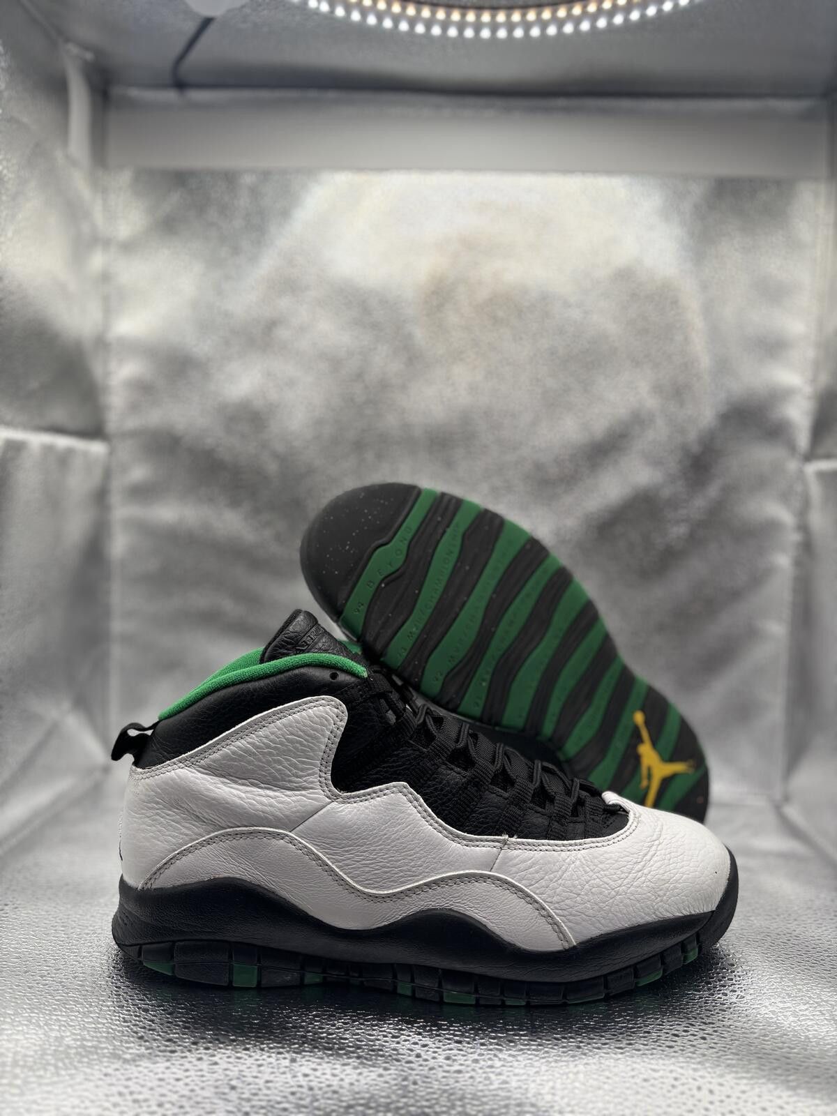Jordan Brand Air Jordan 10 Seattle Size US 9 / EU 42 - 1 Thumbnail
