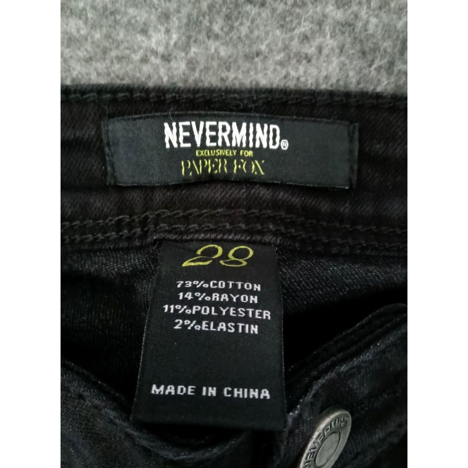 B Sides Nevermind Paper Fox Nevermind Jeans 5-Pocket Skinny Denim Dark Wash Black 28 Womens Jeans Skinny 90s Ladies Black Dark Wash 28 Size 28" / US 6 / IT 42 - 6 Thumbnail