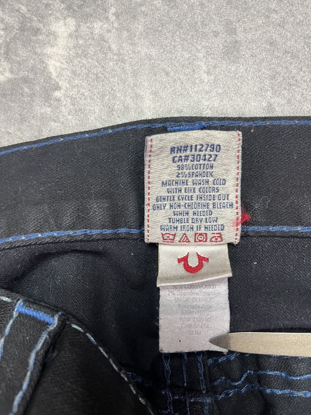 True Religion True Religion Slim Black / Blue Stitch Flaps Denim Jeans 40 Size US 40 / EU 56 - 9 Thumbnail