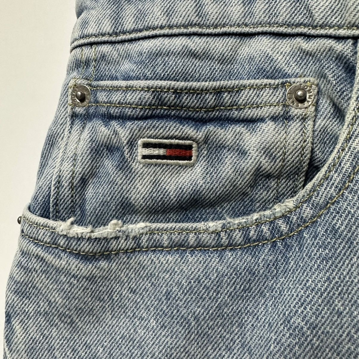 Tommy Hilfiger Tommy Hilfiger Vintage Denim Jeans Rare Size US 34 / EU 50 - 6 Thumbnail