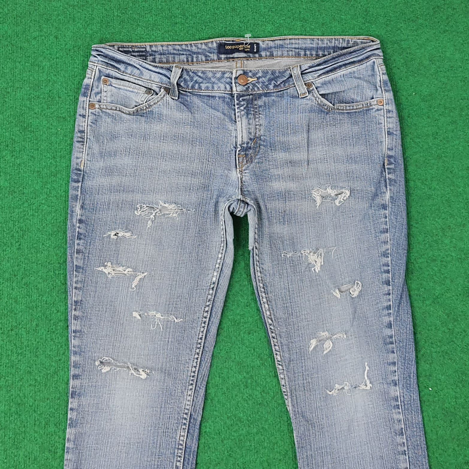 Levi's Vintage Levi's 524 Jeans Distressed Jeans C244N9 Size 35" - 2 Thumbnail