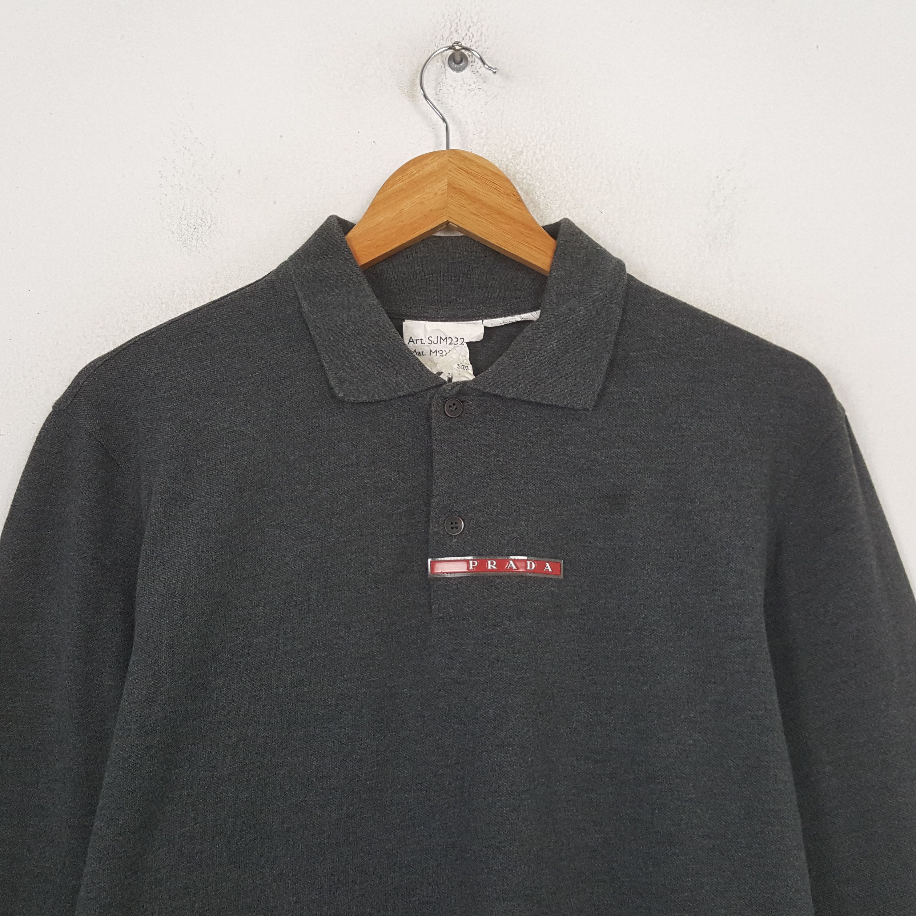 Prada Prada Polos C301N69 Size US XL / EU 56 / 4 - 2 Thumbnail