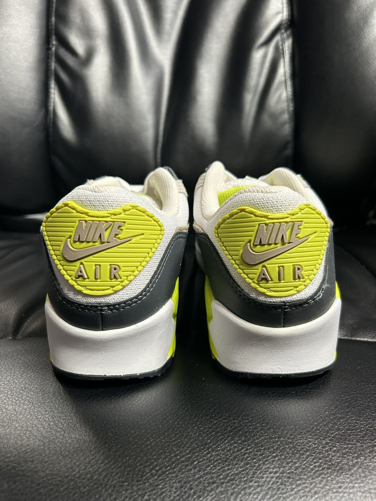 Nike 8M/9.5W Nike Air Max 90 Cyber DM0029 107 New no box Size US 8 / EU 41 - 2 Thumbnail