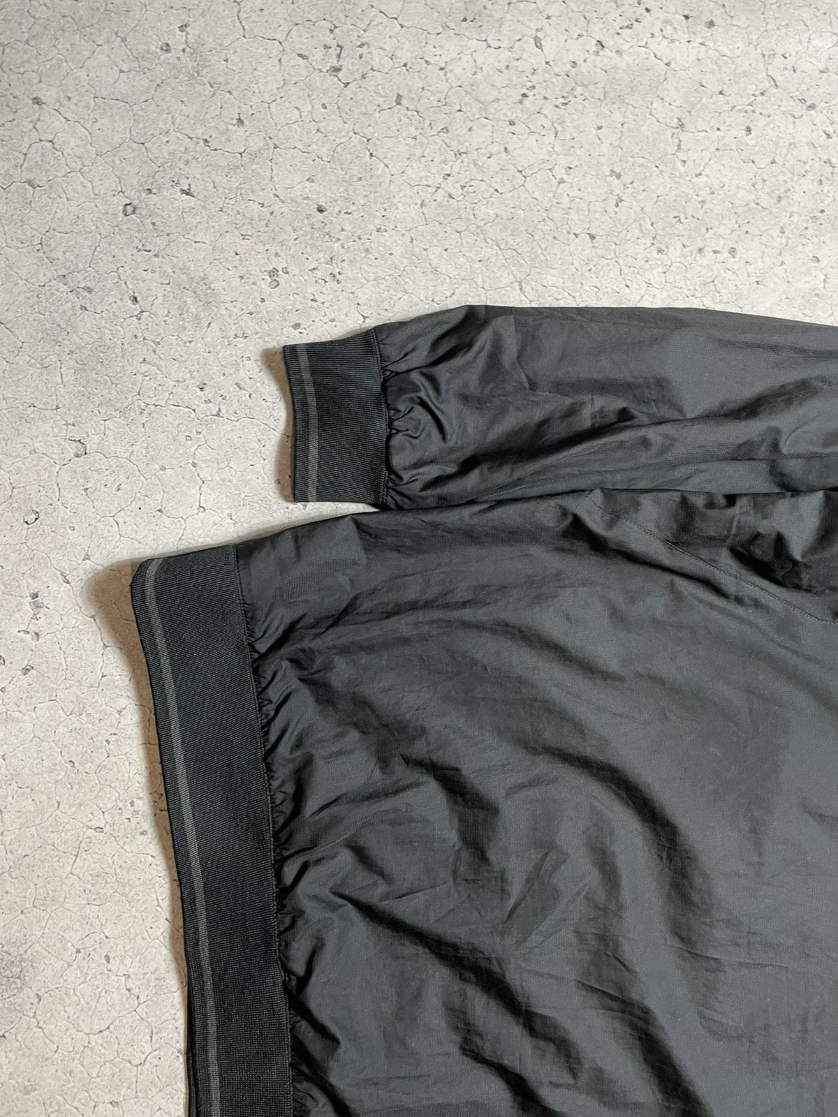 Nike Vintage Nylon Jacket Sweatshirt Nike Y2K Drill Swoosh Size US L / EU 52-54 / 3 - 3 Thumbnail