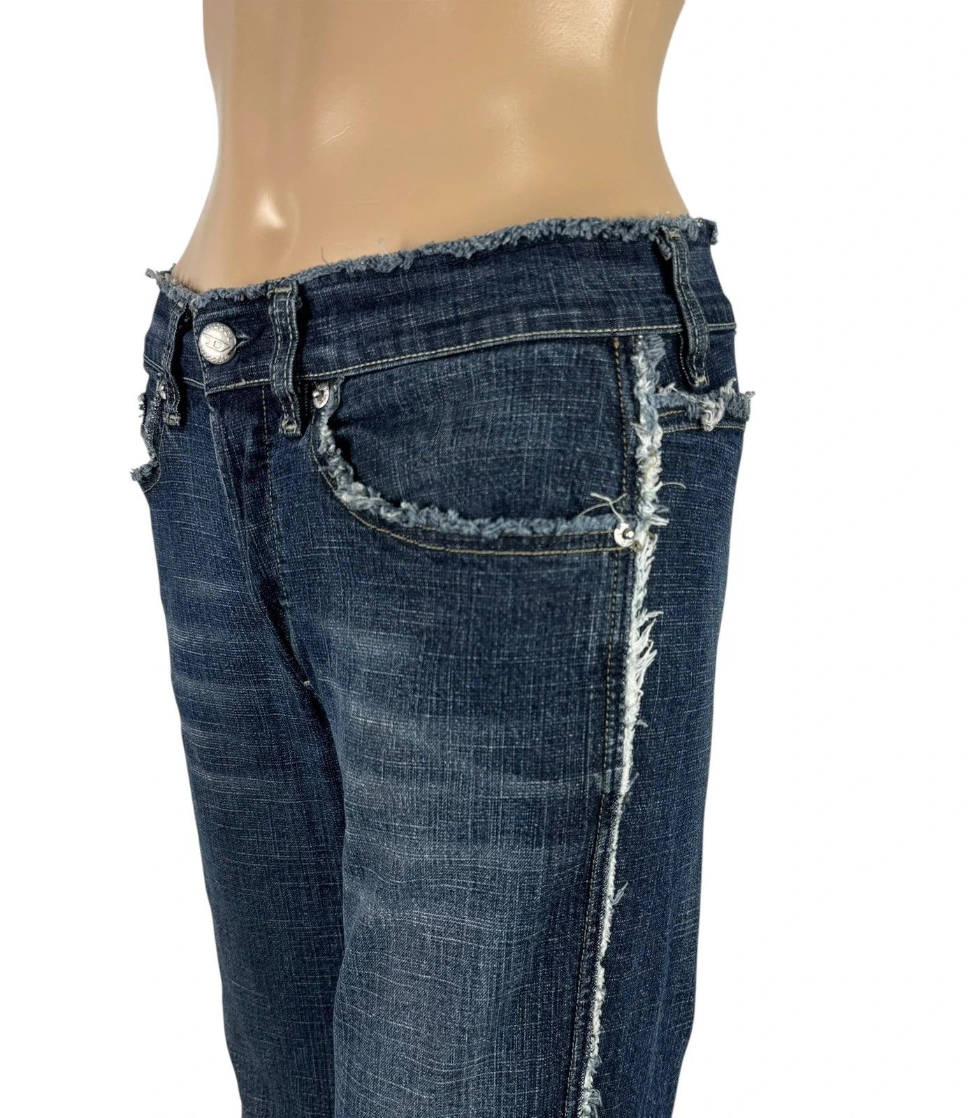 Diesel Diesel Vintage 00s Bootcut Jeans size XS Size 27" / US 4 / IT 40 - 2 Thumbnail